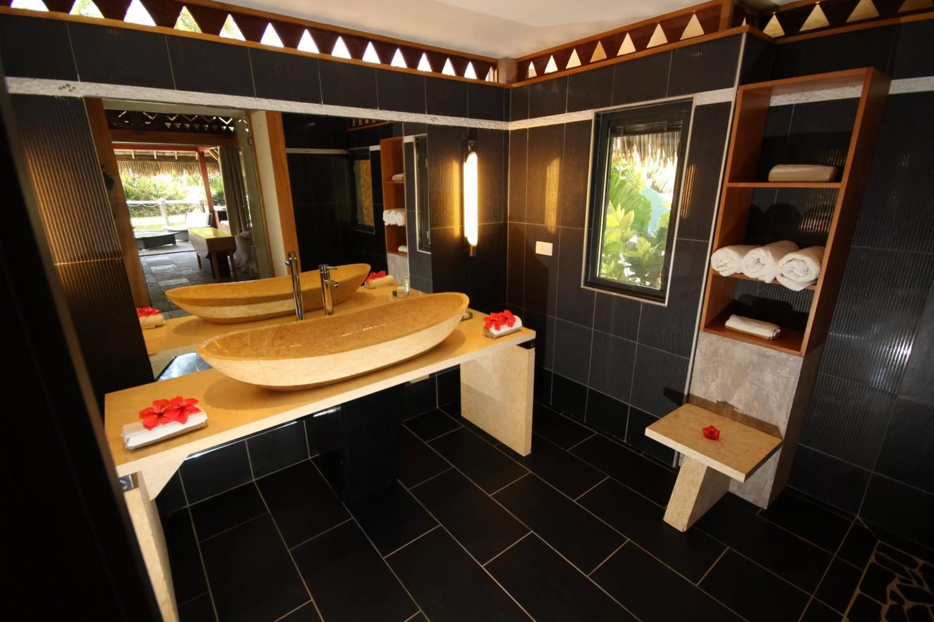 Bathroom in Maitai Lapita Village Huahine