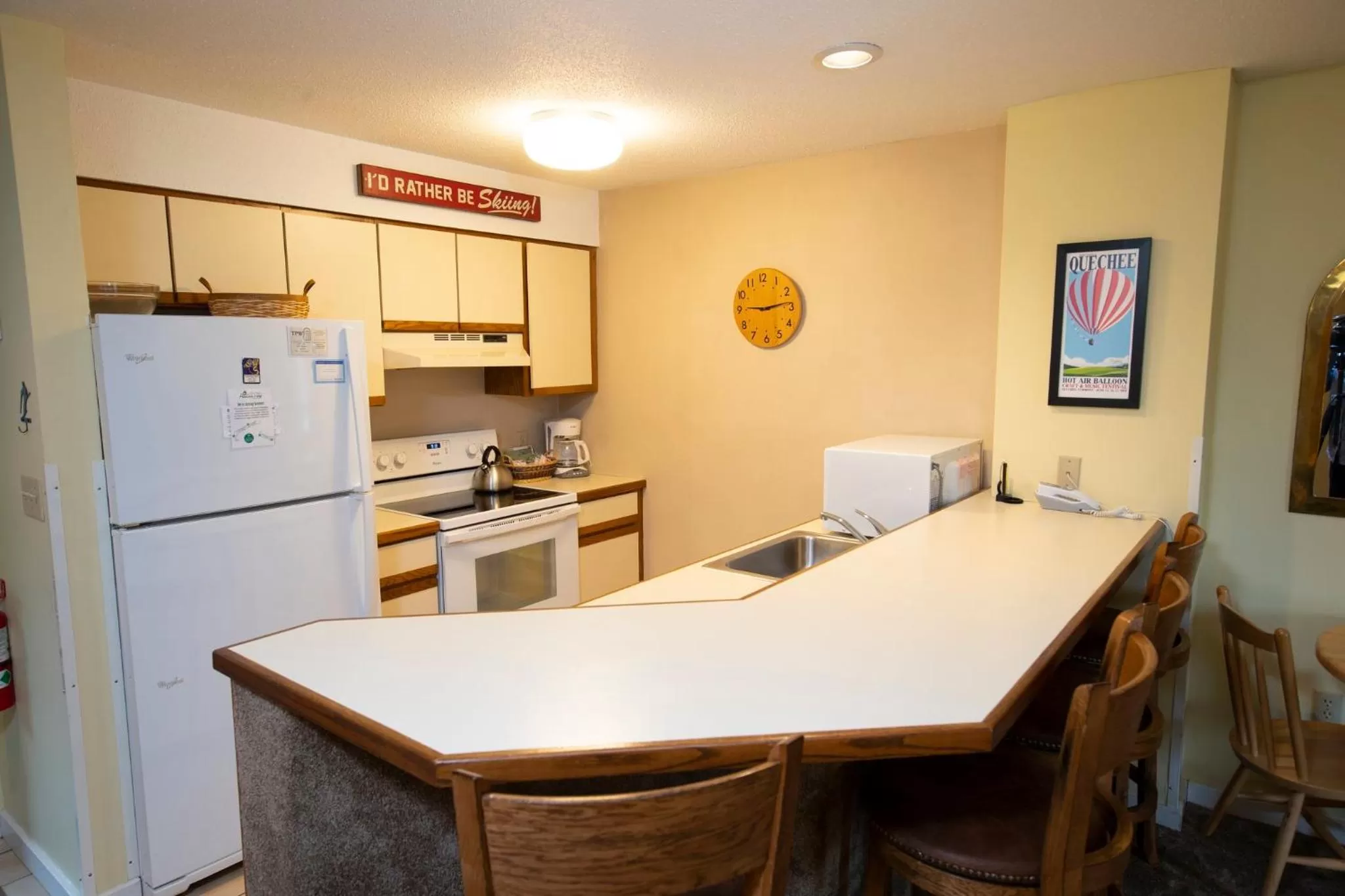 Kitchen or kitchenette in Mountain Lodge at Okemo