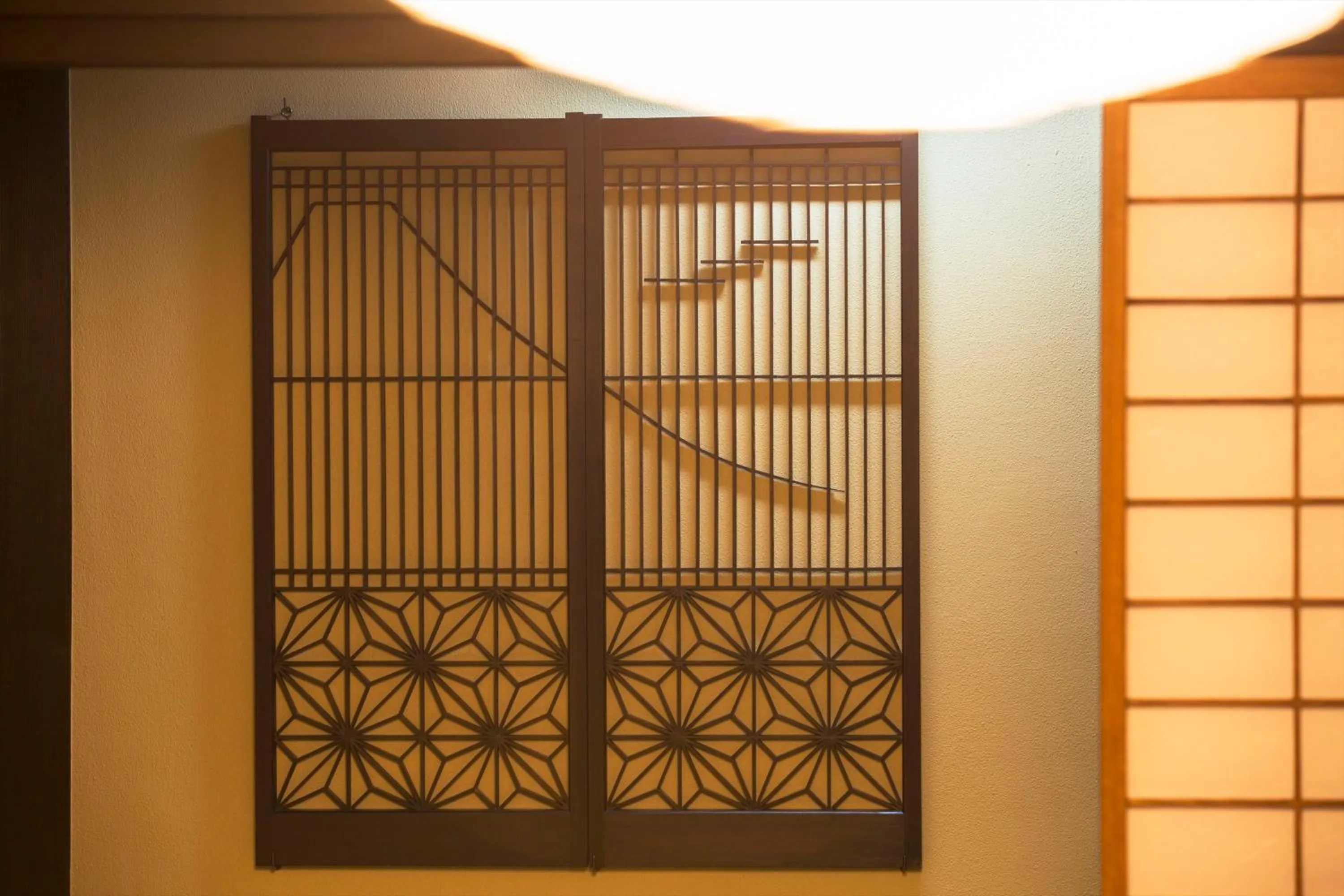 Decorative detail in Ito Ryokuyu