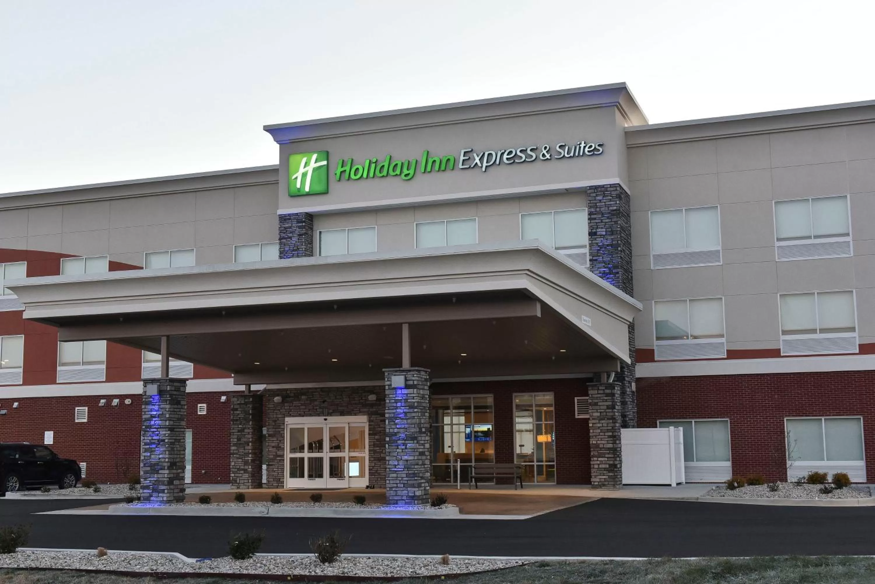 Property building in Holiday Inn Express & Suites - Madisonville by IHG