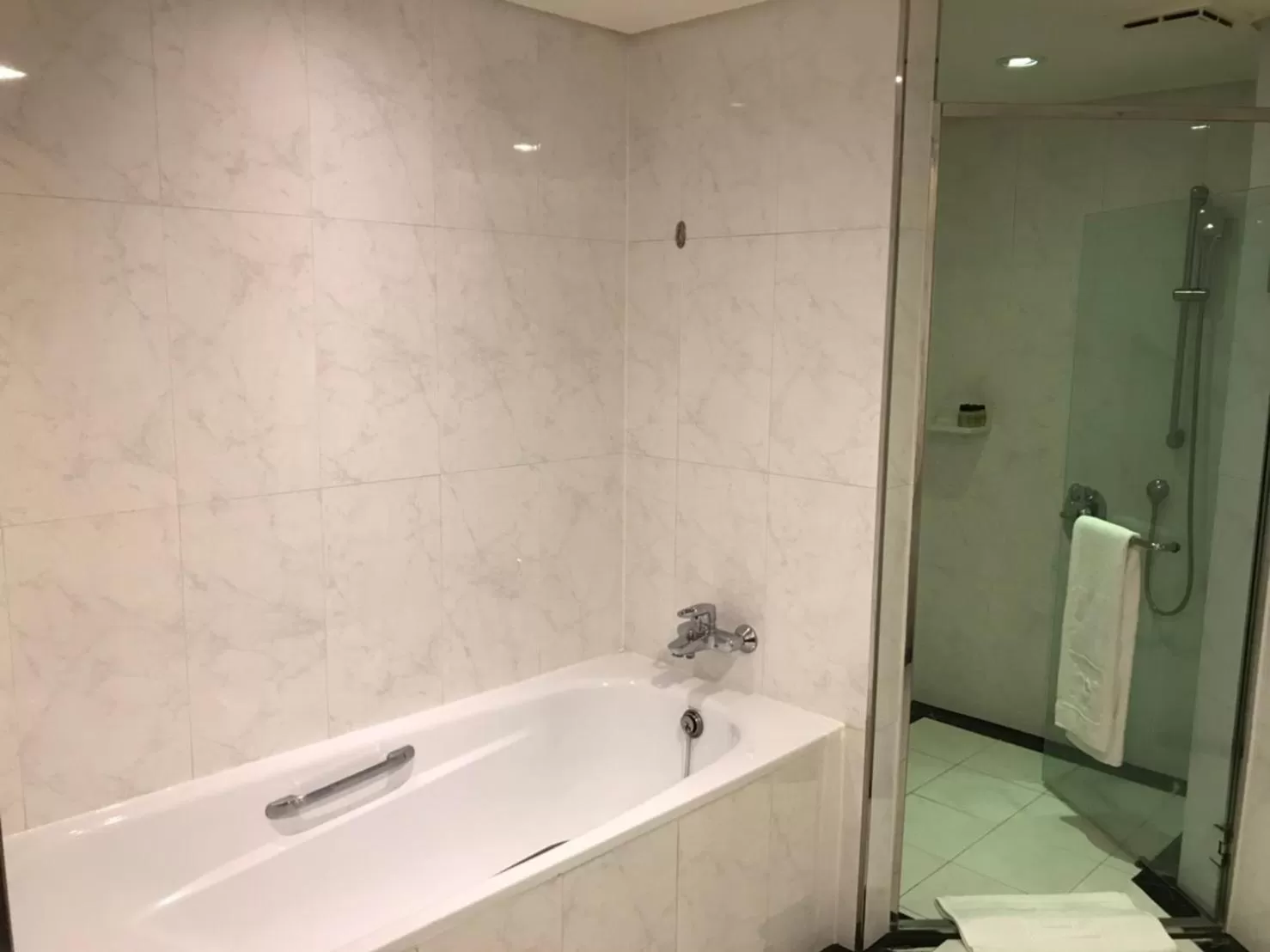 Hej Taipei Arena Hotel