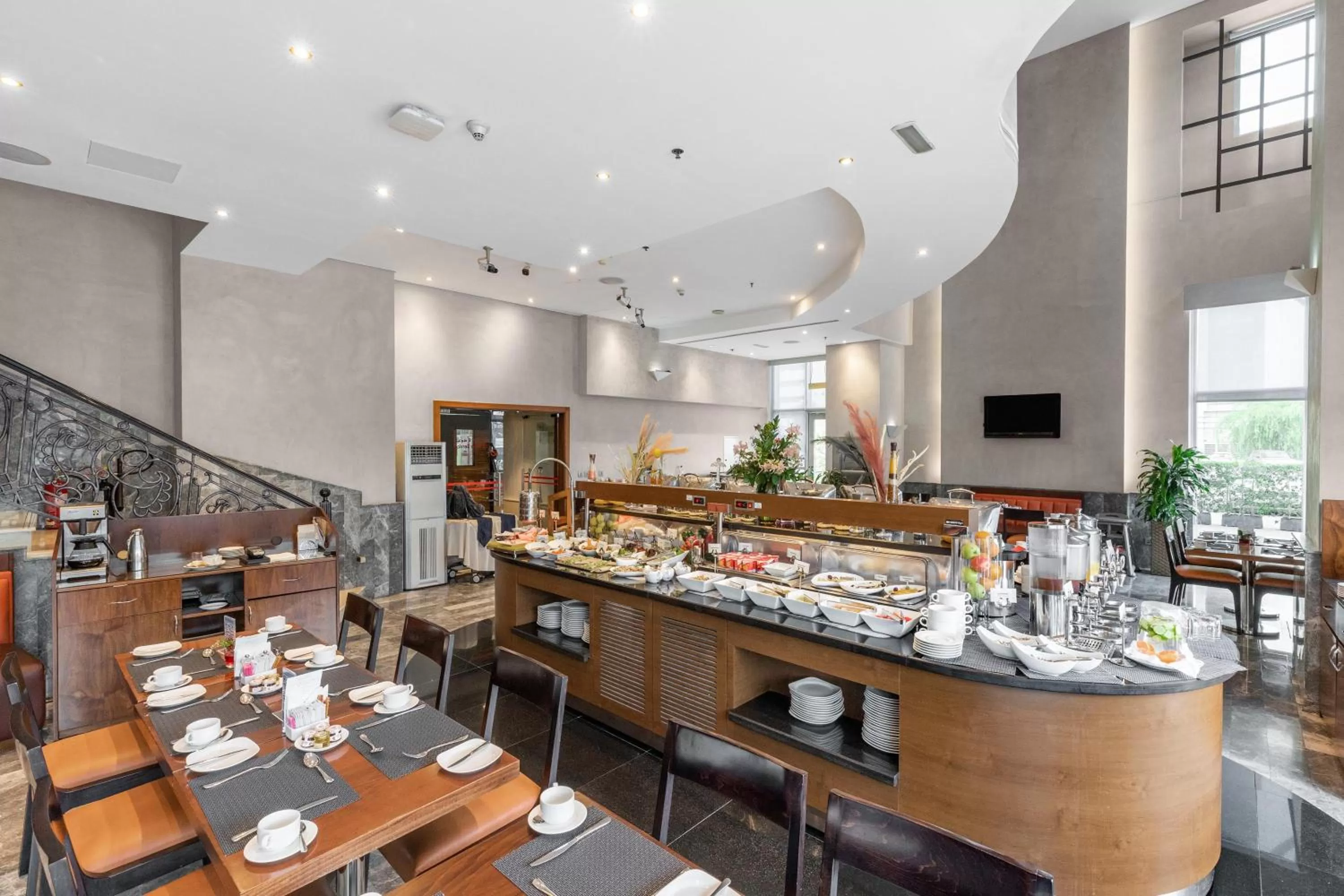 Restaurant/places to eat in City Premiere Hotel Apartments - Dubai