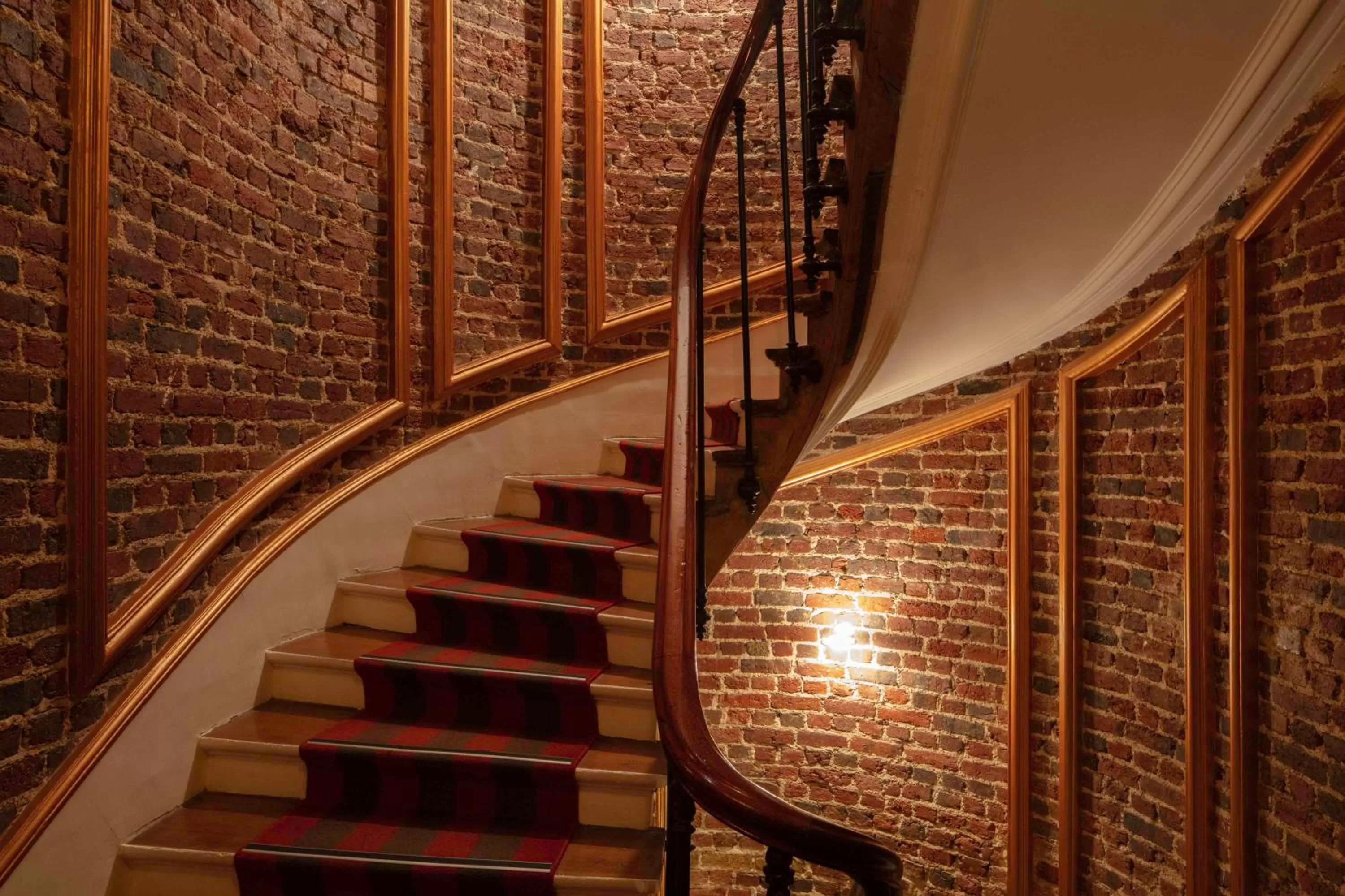 Property building in Le 123 Elysees - Astotel