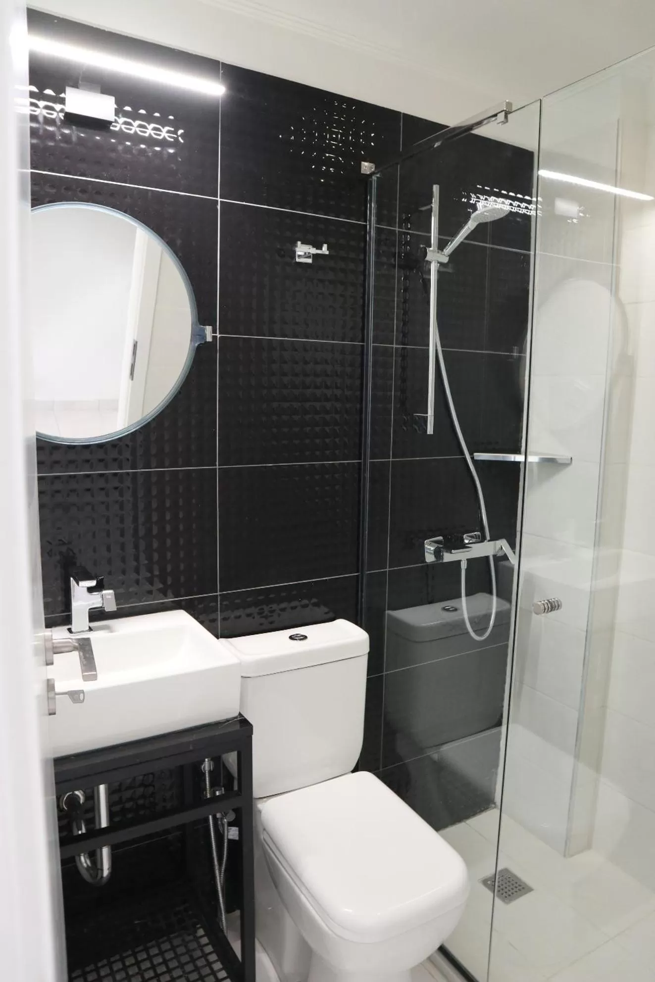 Troon of Athens Apartments