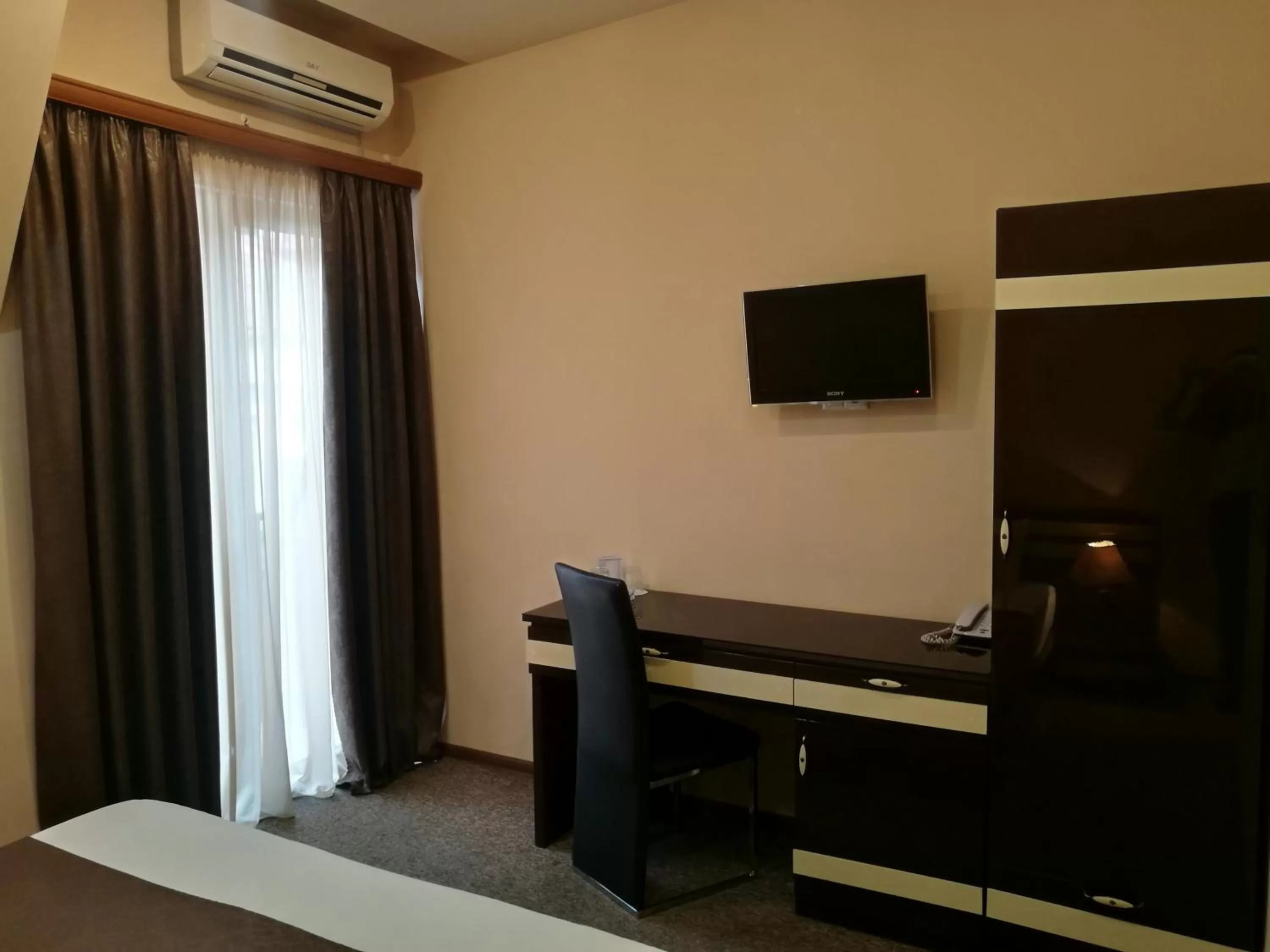 TV and multimedia in Hotel Diplomat