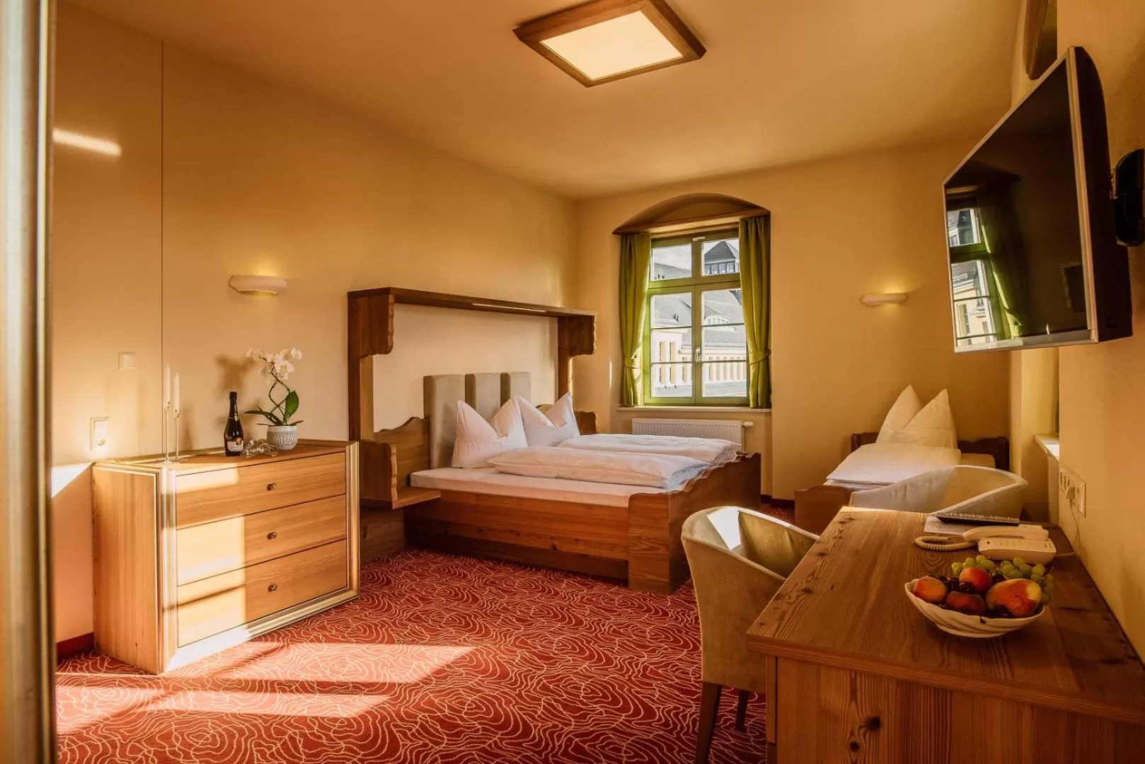 Day, Bed in Hotel Freyhof