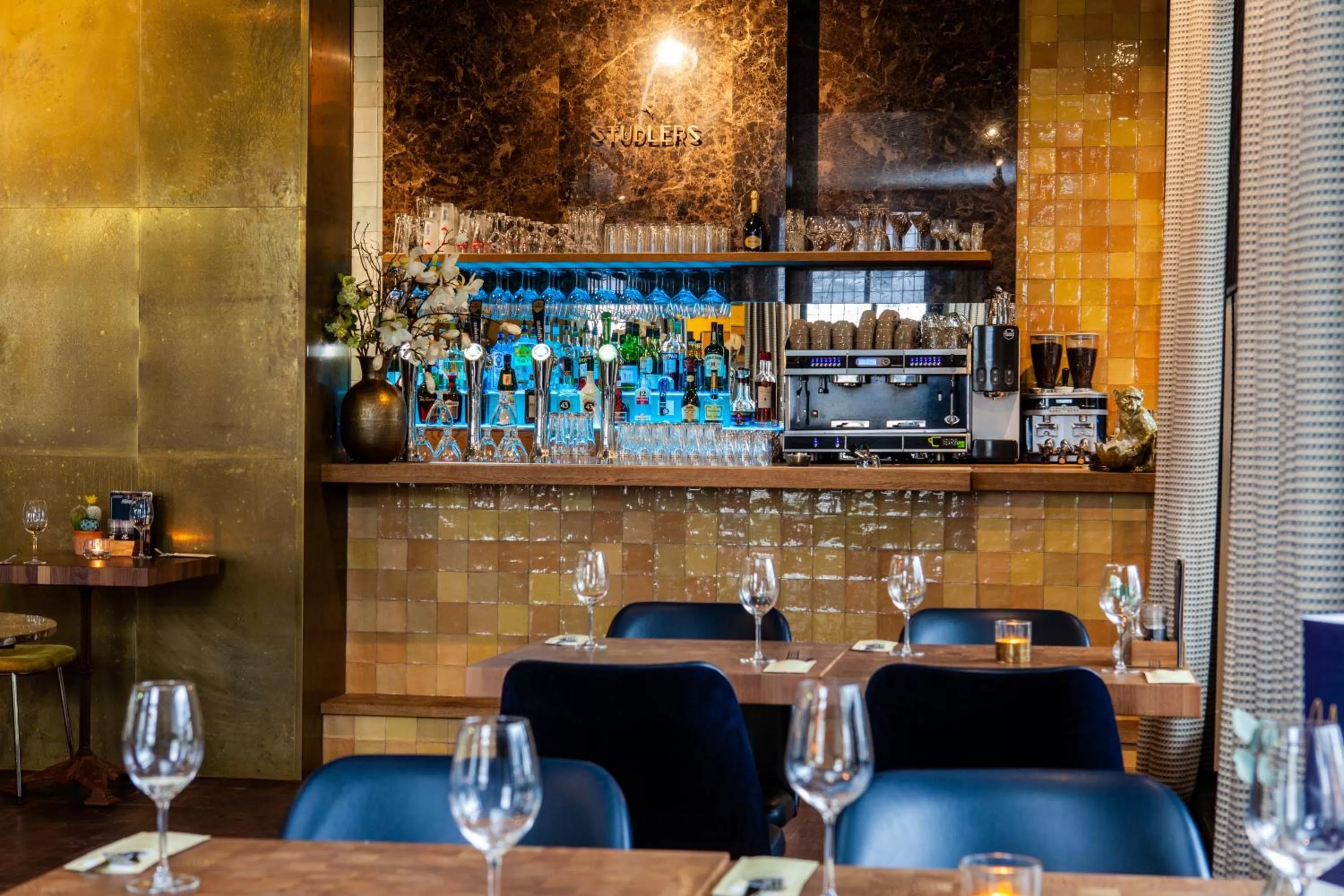 Restaurant/places to eat in Hotel van Renenpark