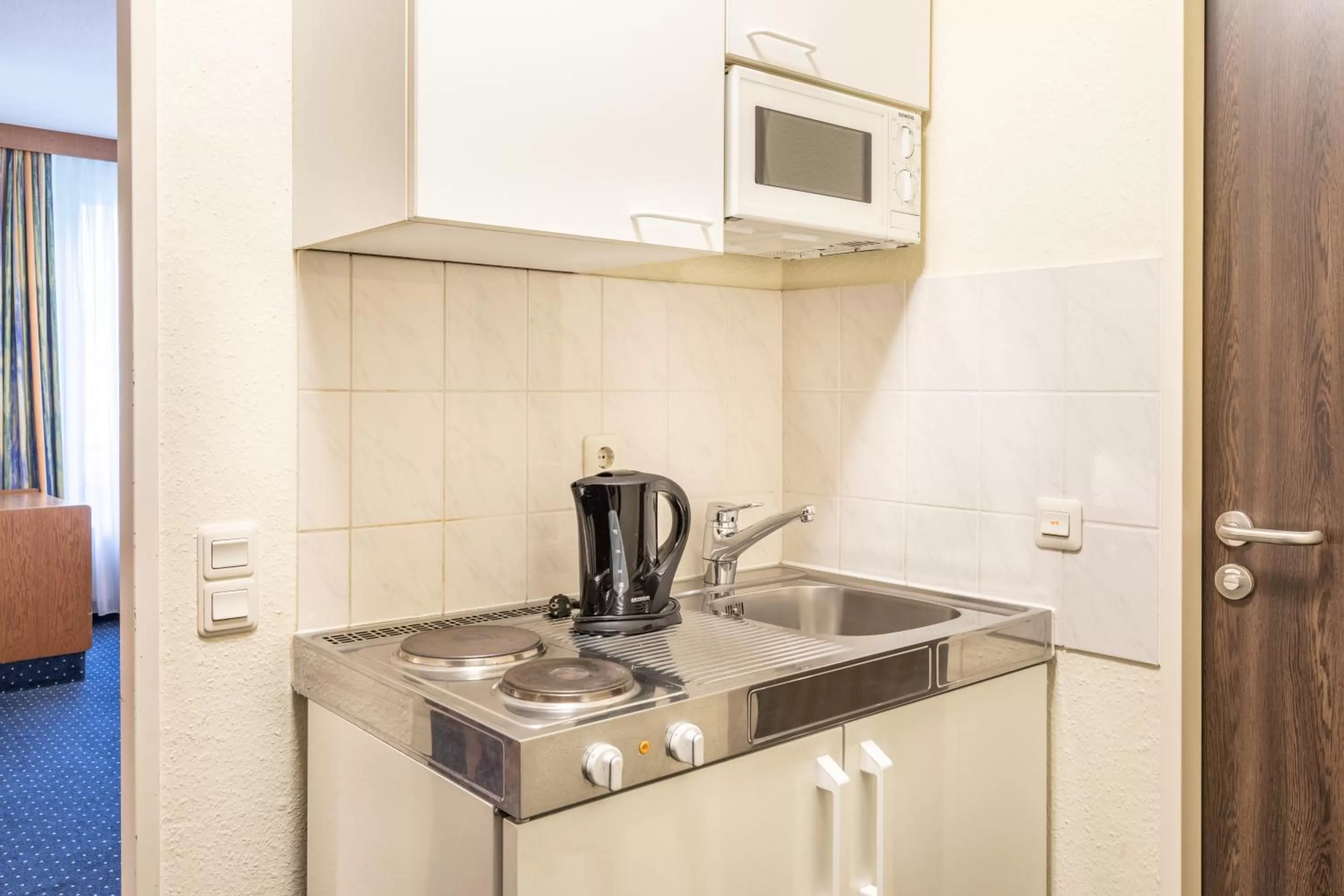 Kitchen or kitchenette, Kitchen/Kitchenette in acora Bochum Living the City