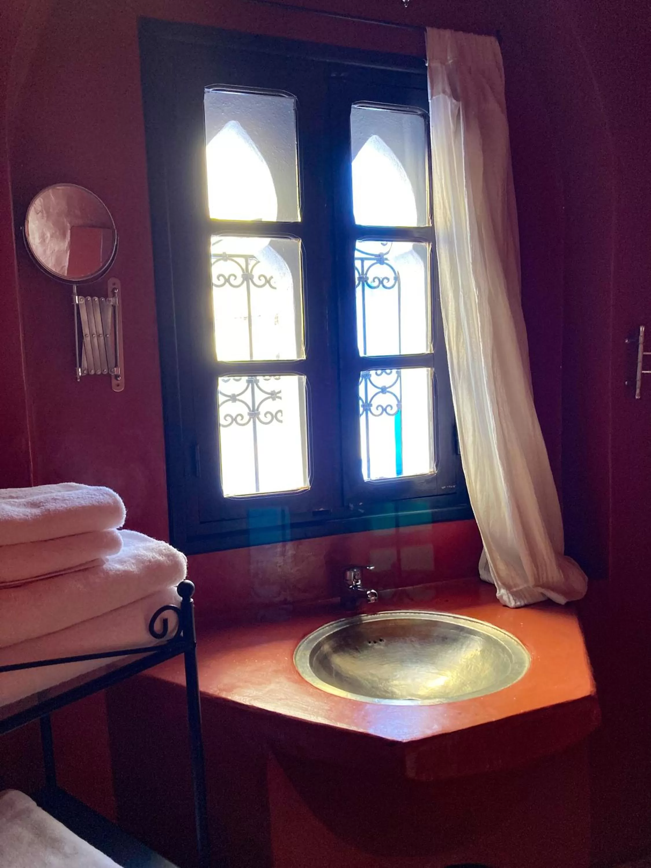 Bathroom, Bed in Dar Hannan