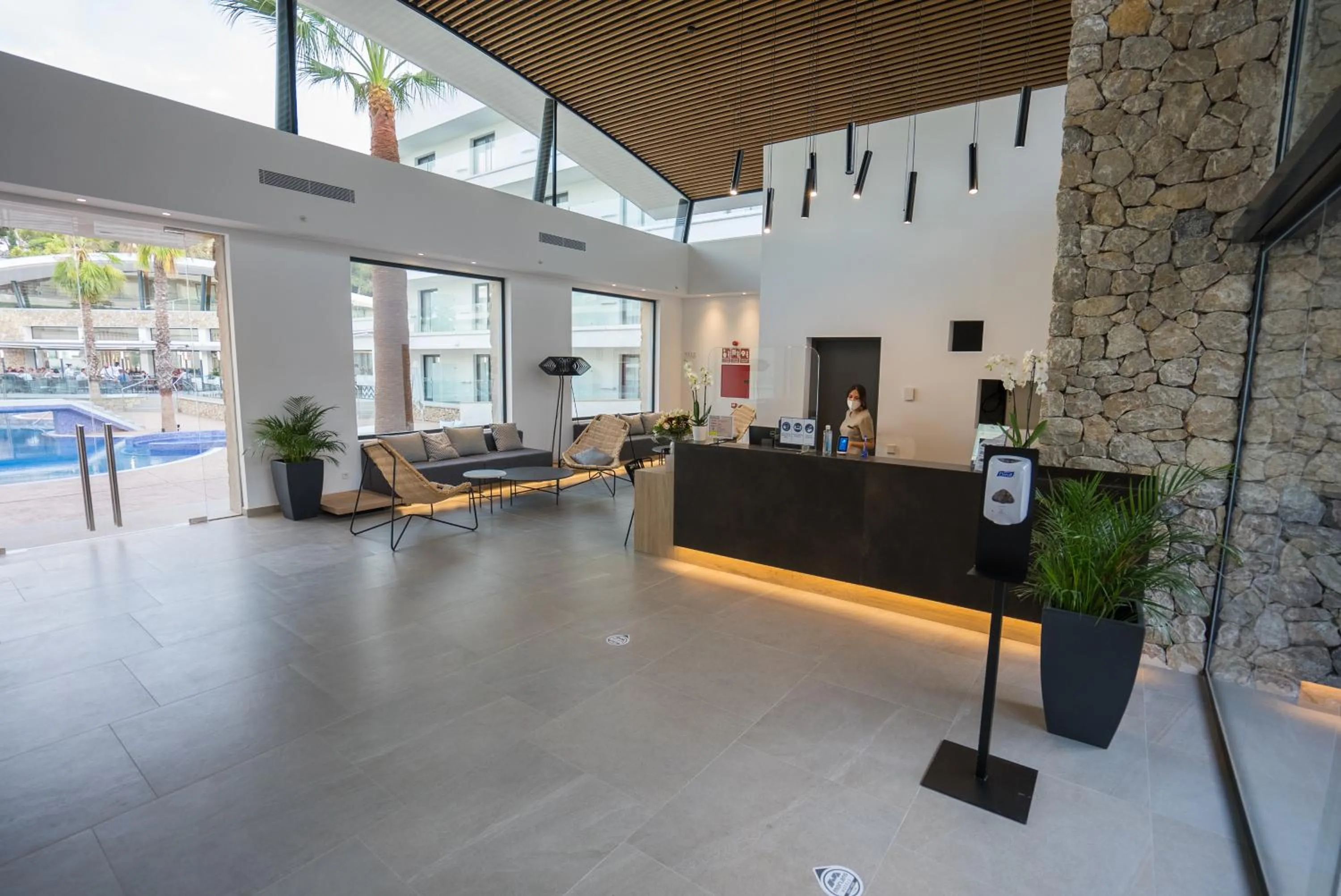 Lobby or reception in Hotel Morlans Suites - Adults Only