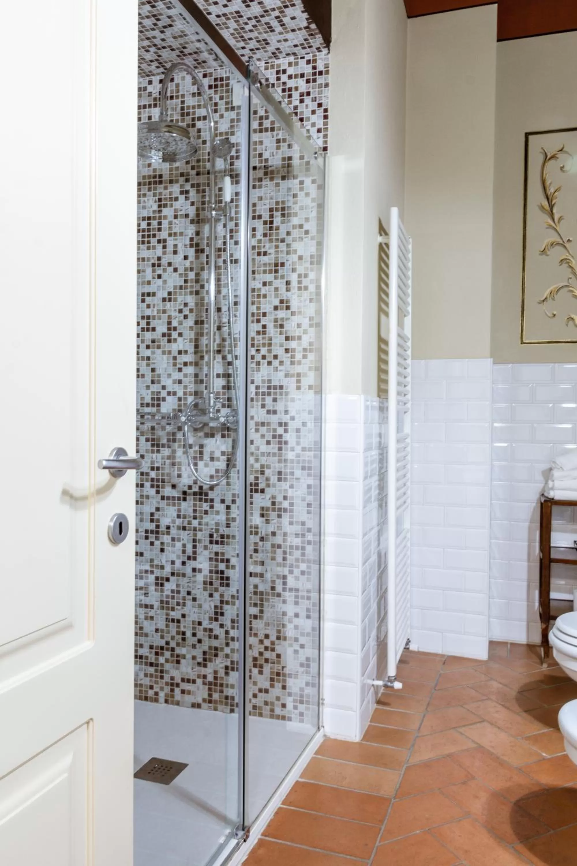 Bathroom in Classique