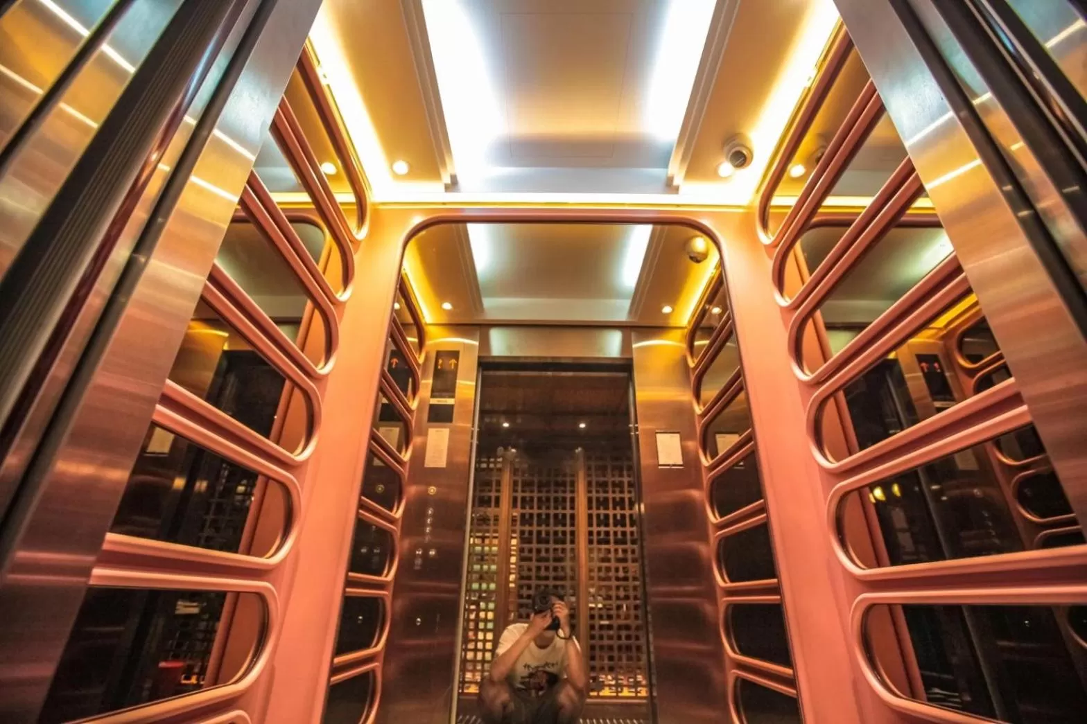 Decorative detail in Miami Hotel Bangkok