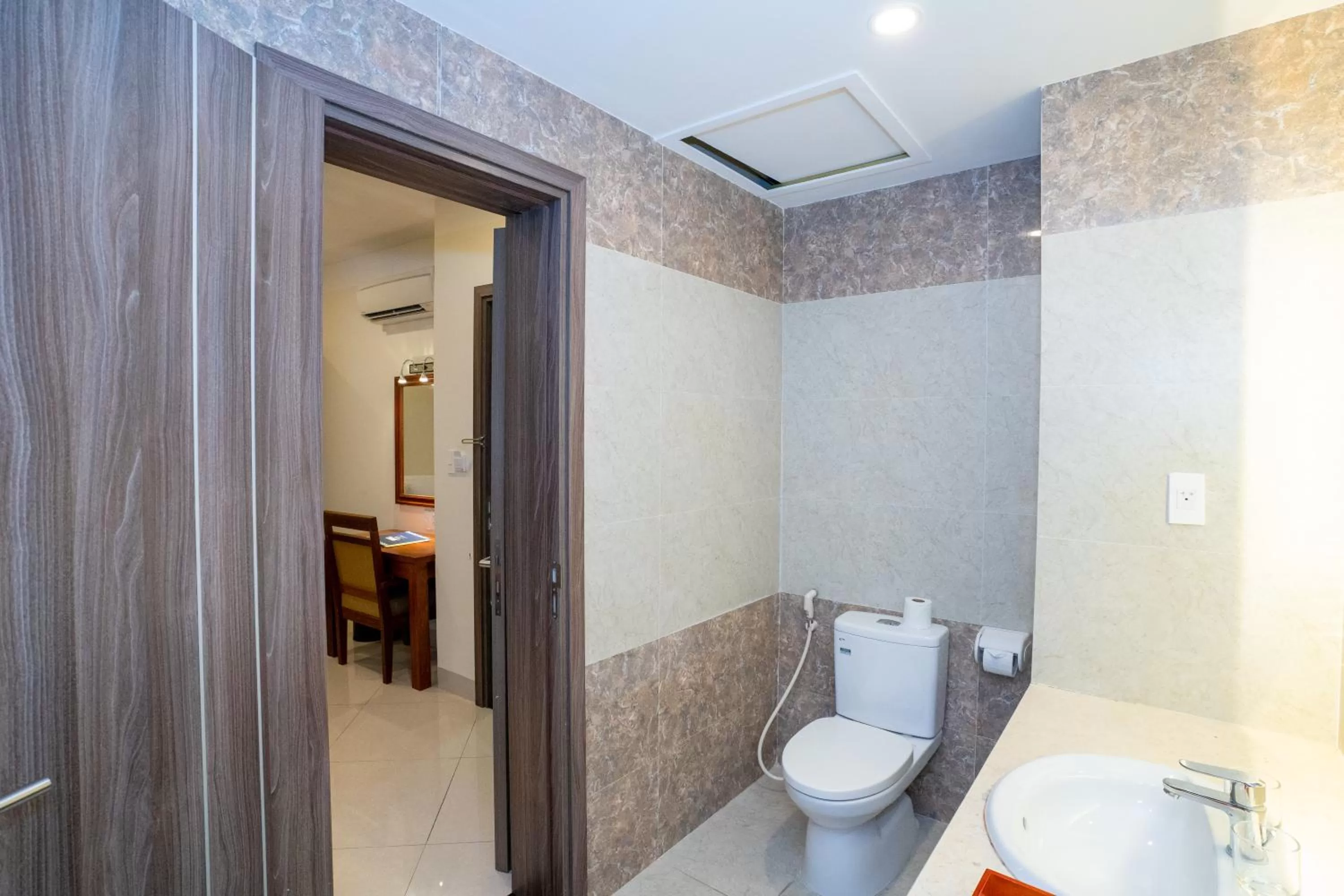Shower in Navy Hotel Cam Ranh