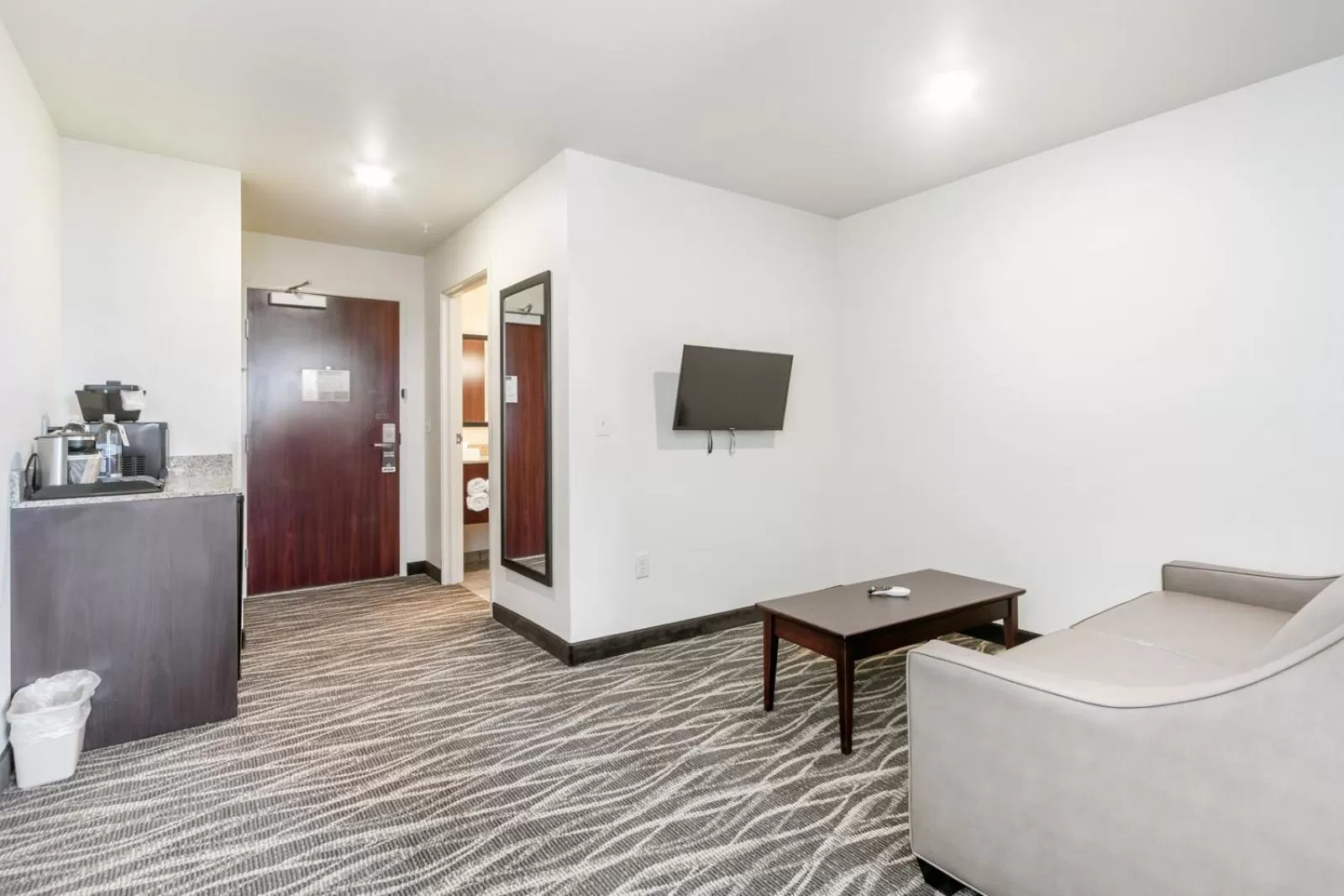 TV and multimedia in Cobblestone Hotel & Suites - Janesville