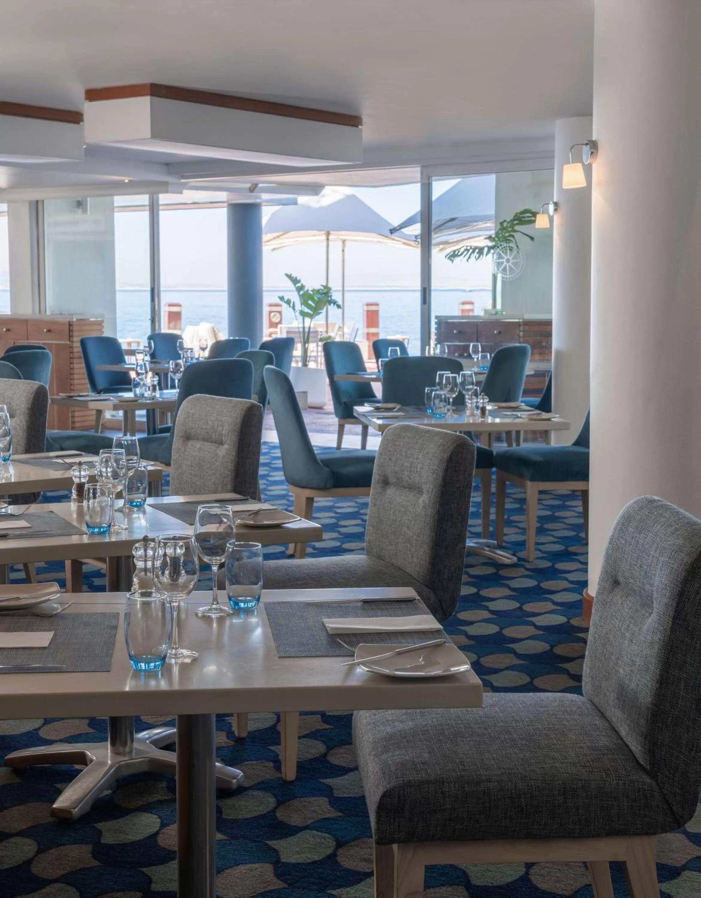 Restaurant/places to eat in Radisson Collection Hotel, Waterfront Cape Town
