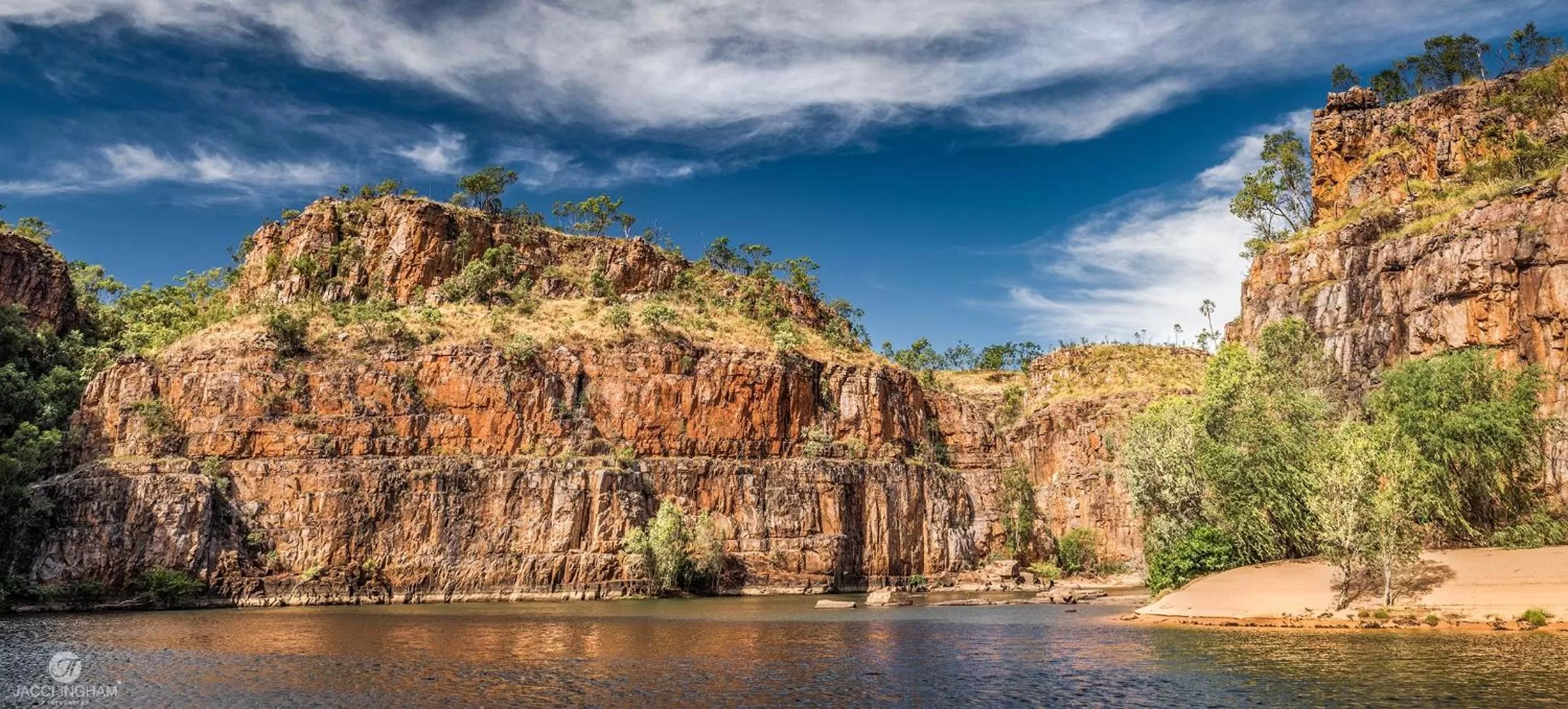 Natural landscape in Knotts Crossing Resort