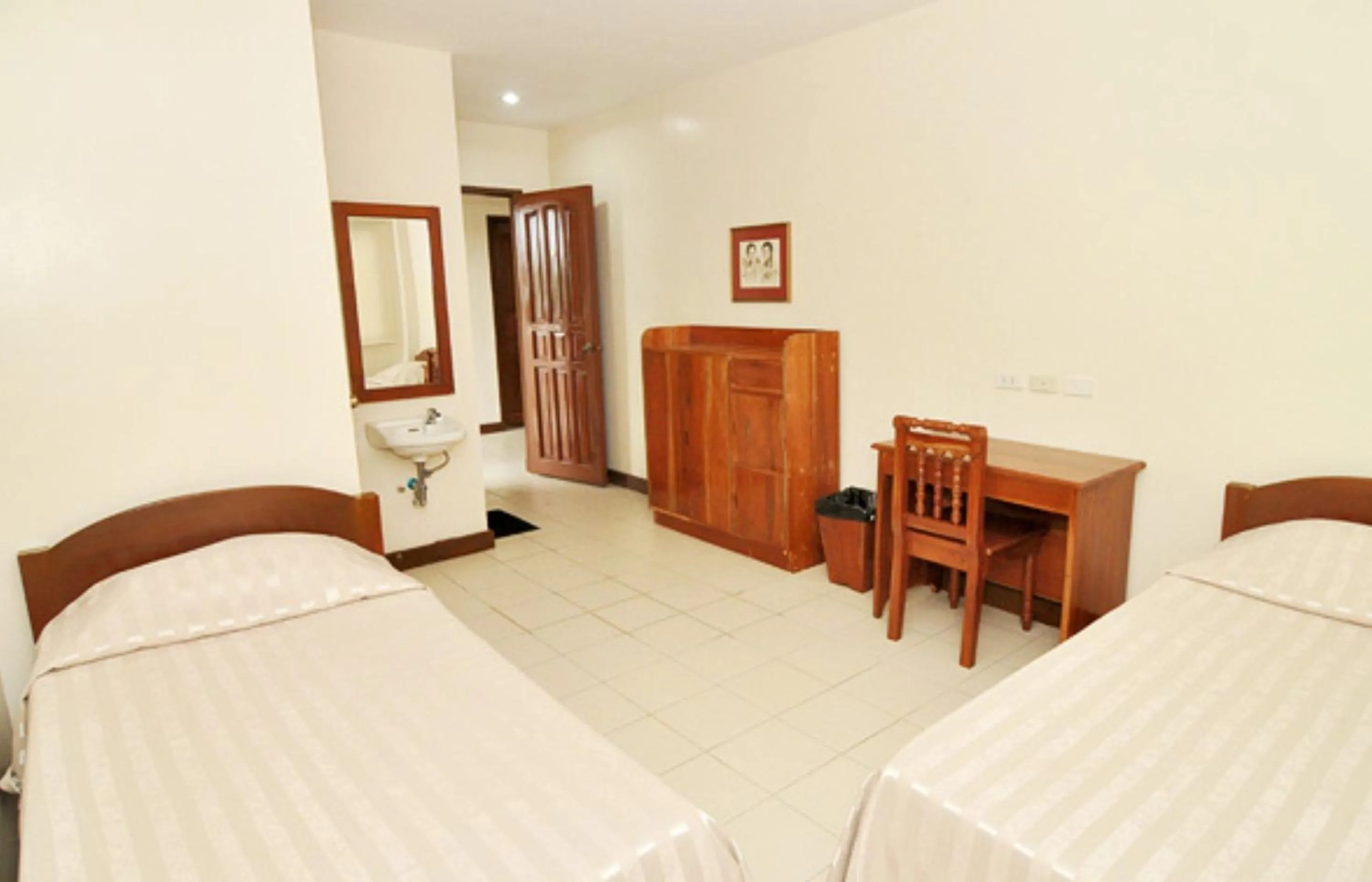 Photo of the whole room, Bed in El Haciendero Private Hotel