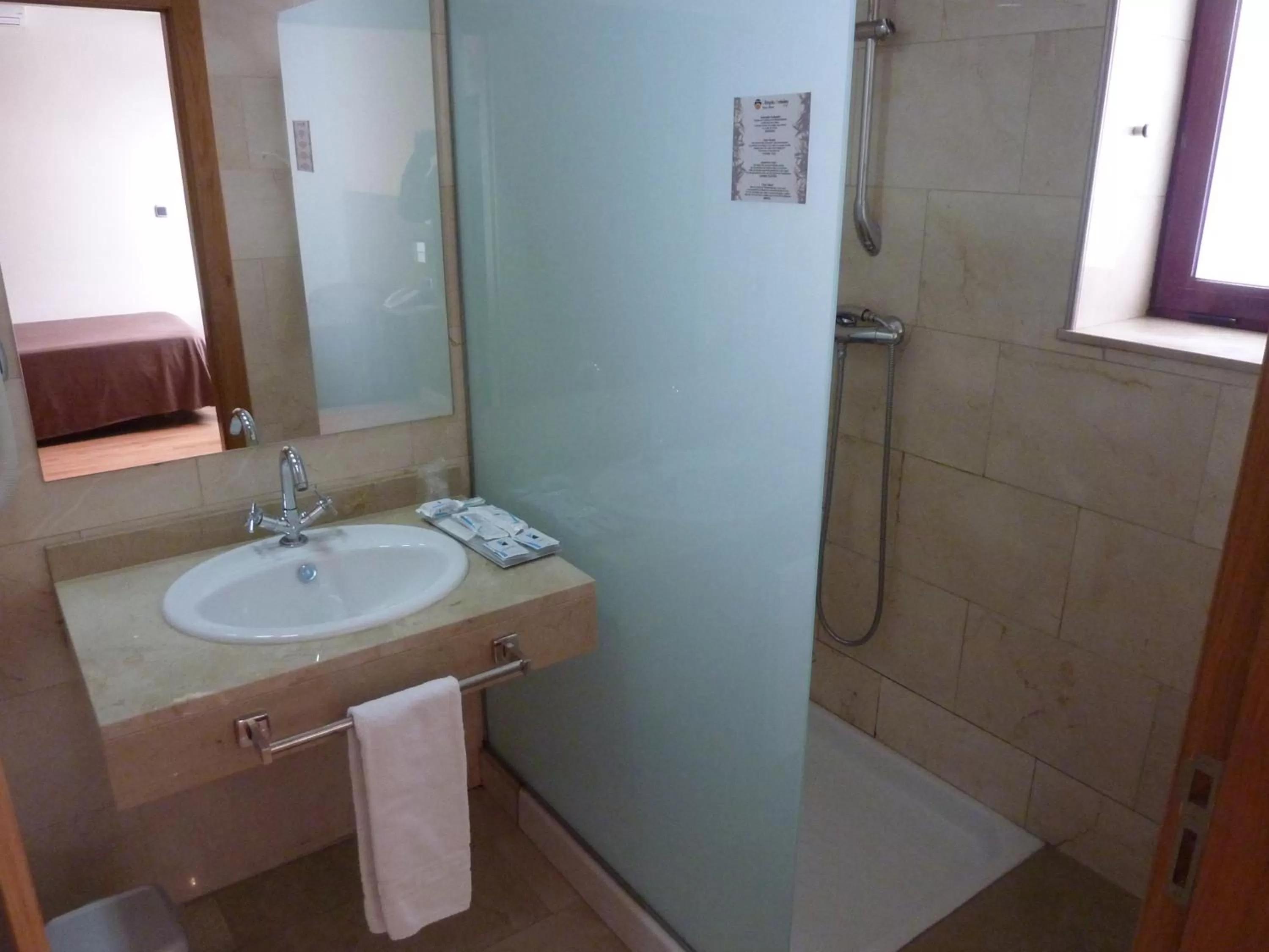 Bathroom in Olimpia Hoteles