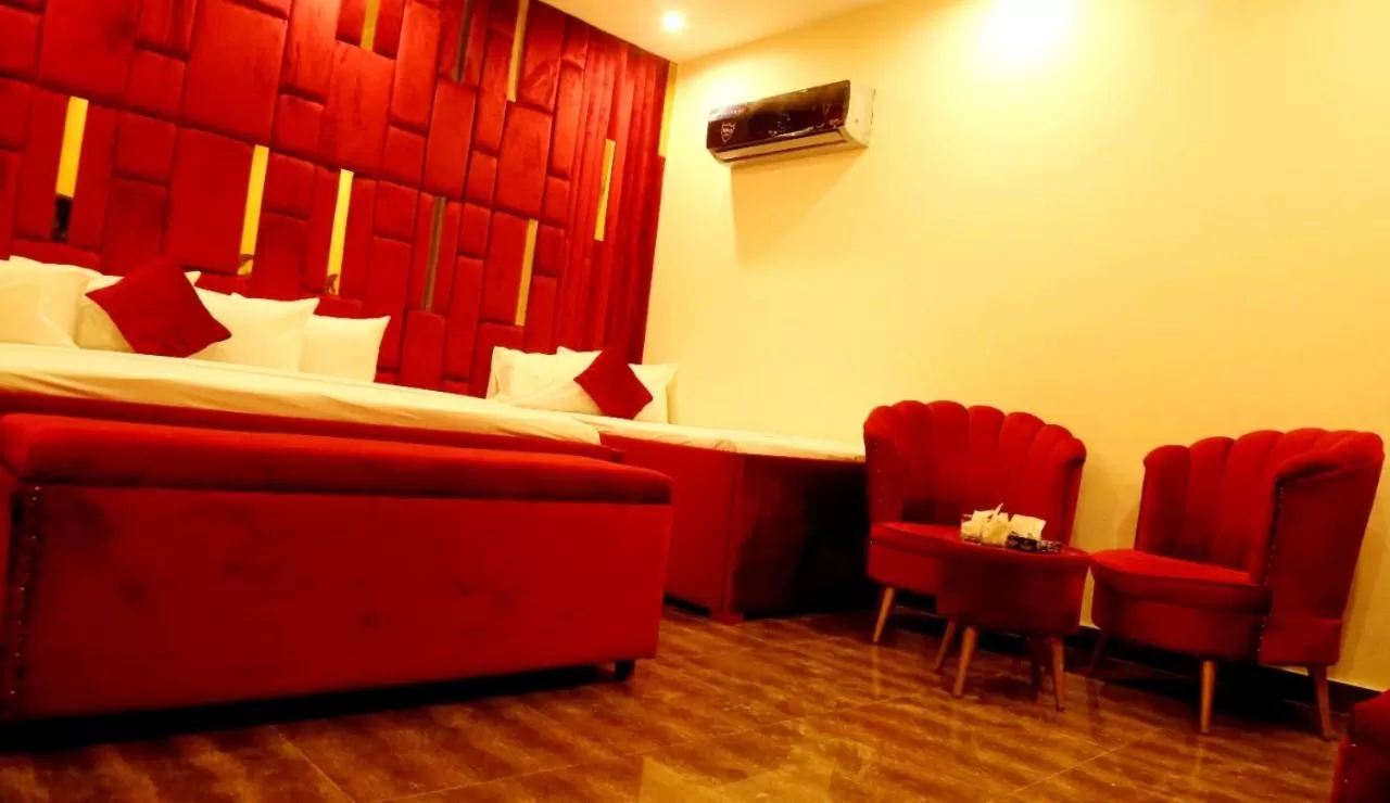 Seating Area in HOTEL DE SMART Multan