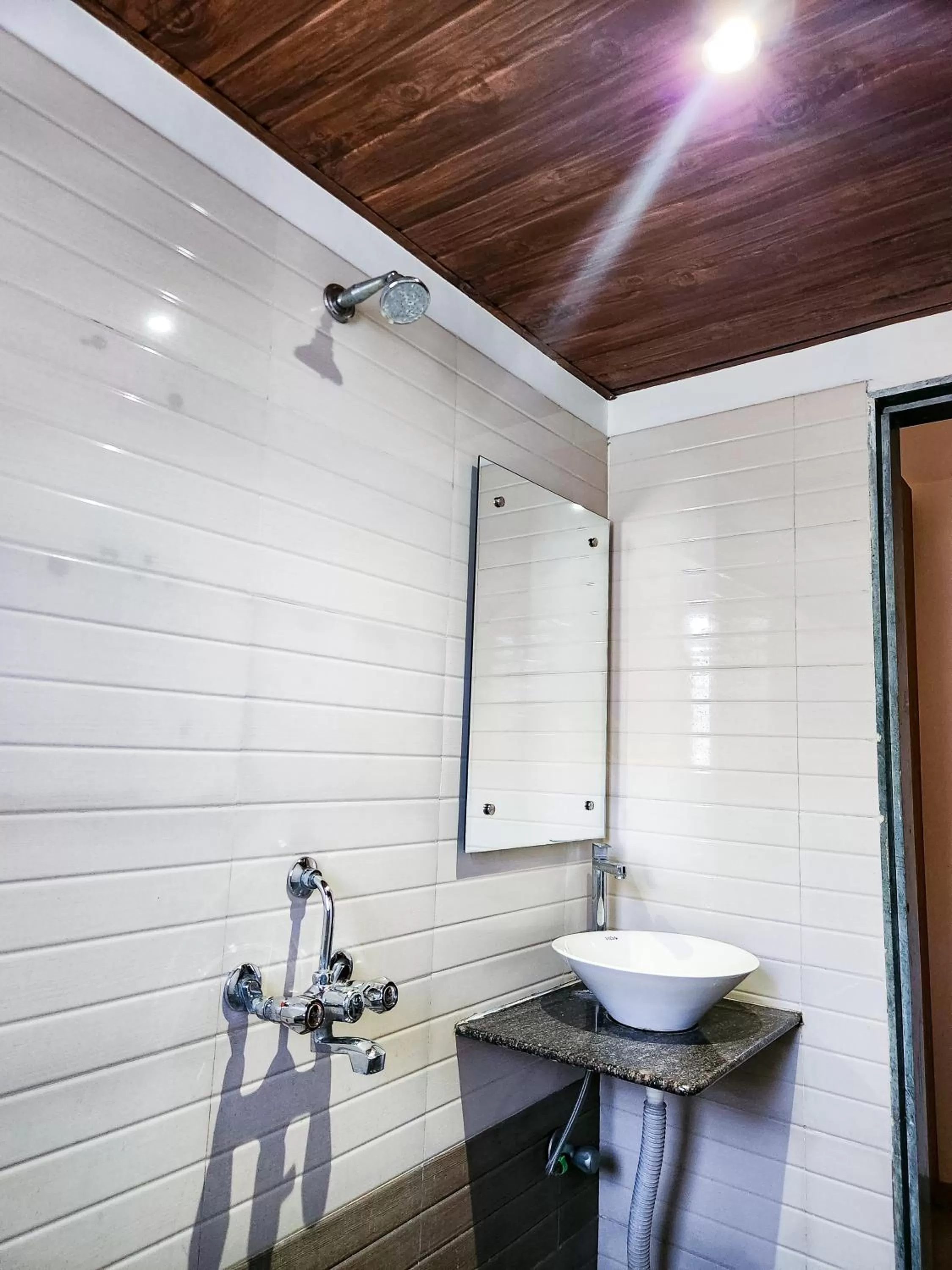 Bathroom in Hotel Rajwada Aurangabad