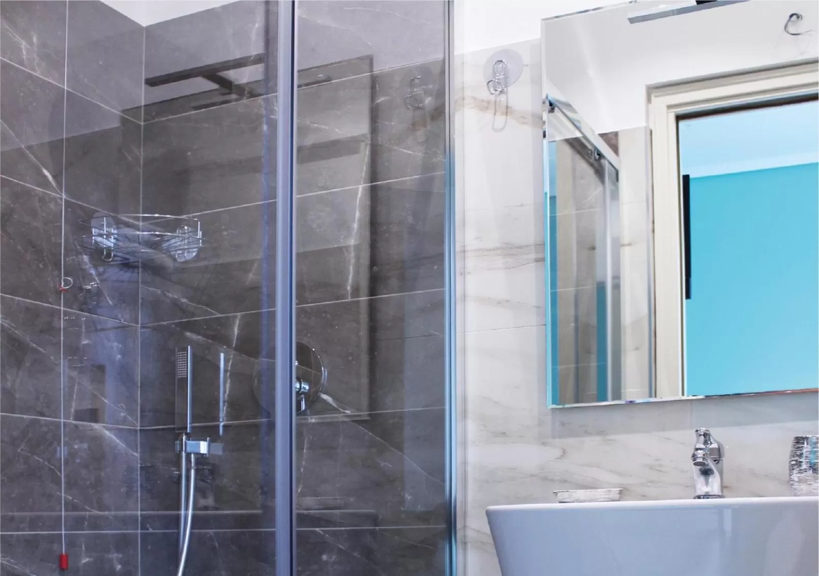 Shower in Le Corti - Dimora storica