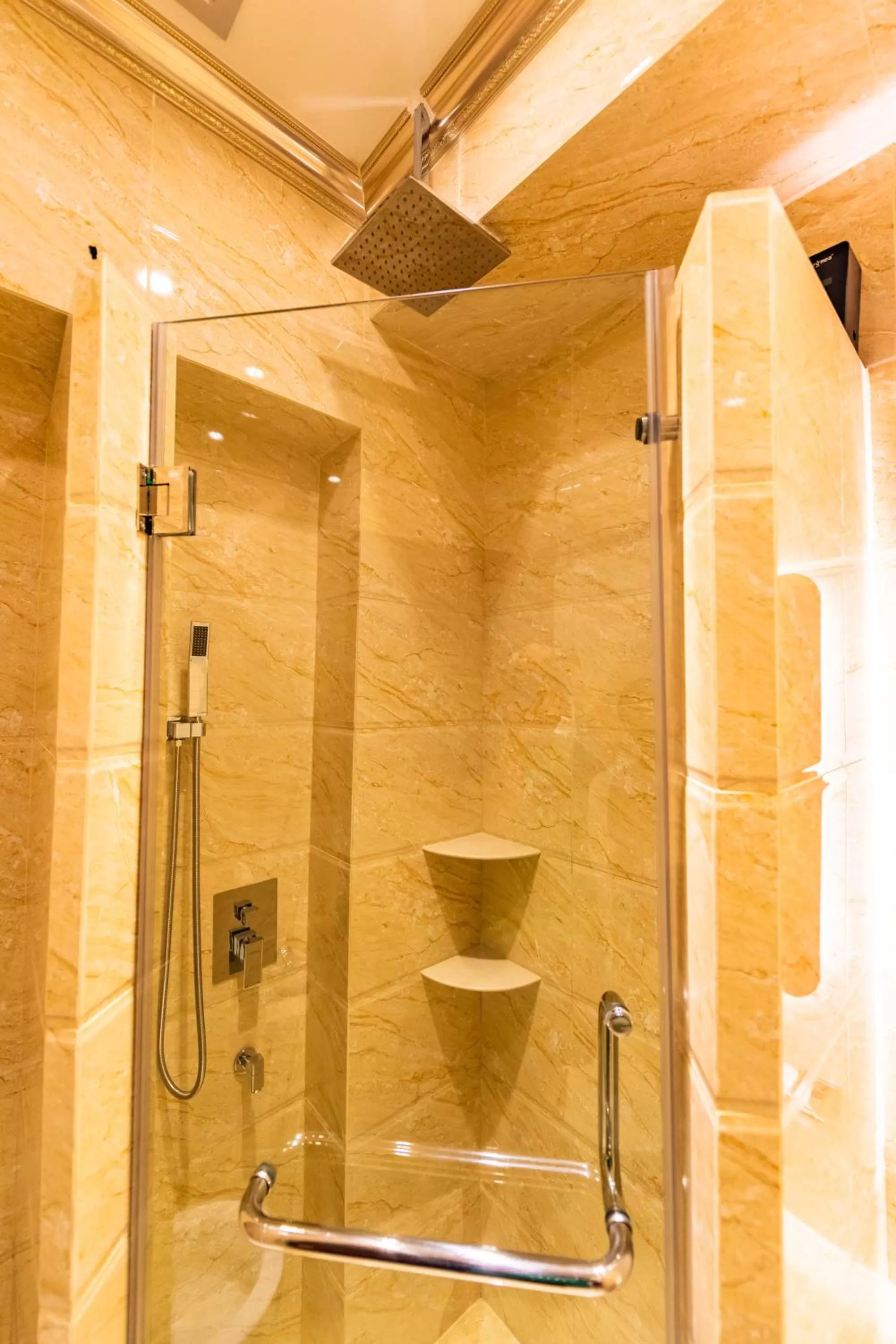 Bathroom in AC Residence - Behind Cititel Hotel