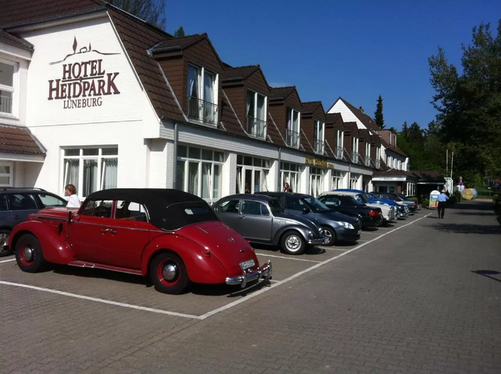 Property building in Hotel Heidpark