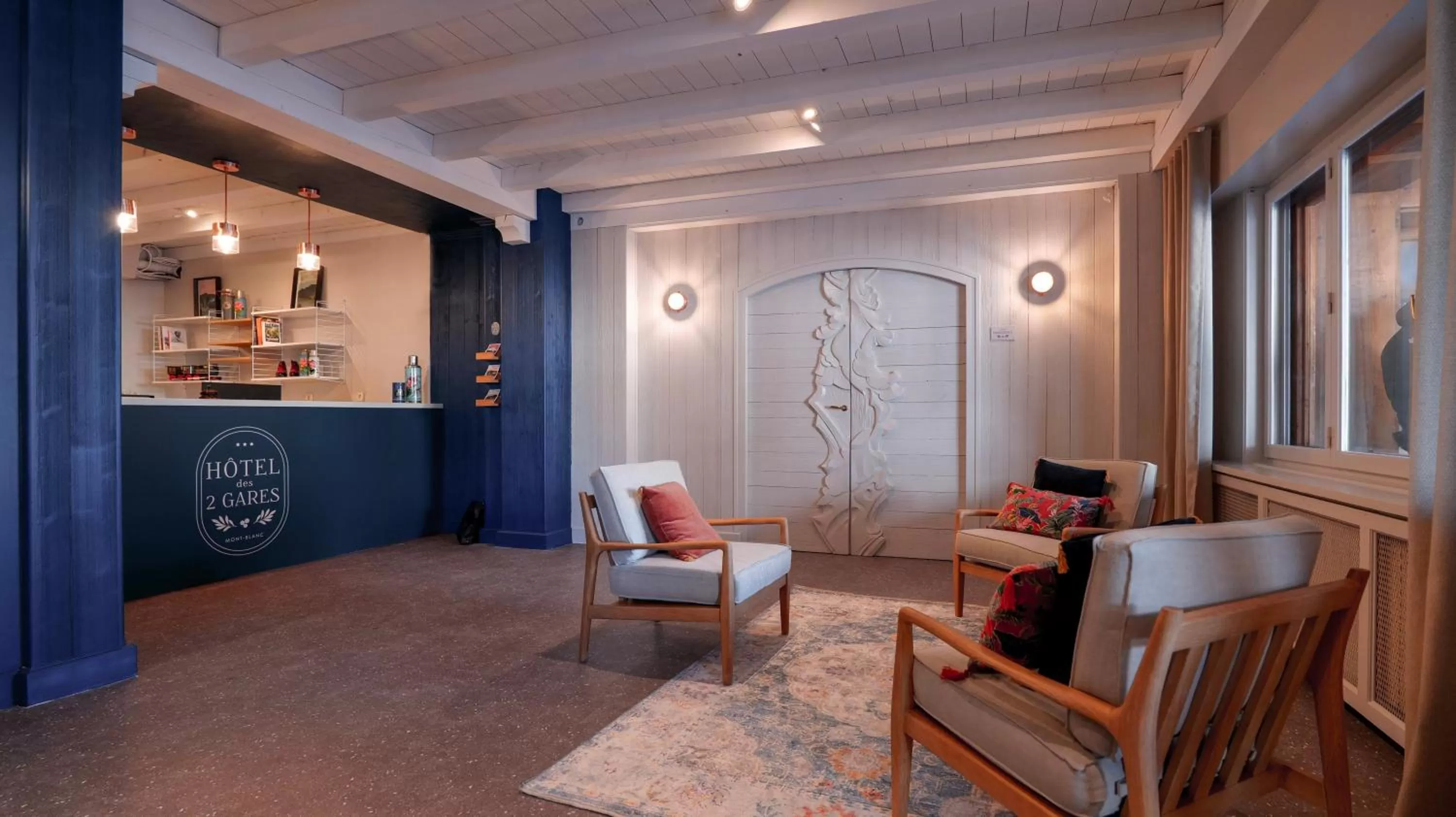 Lobby or reception in Hôtel des 2 Gares