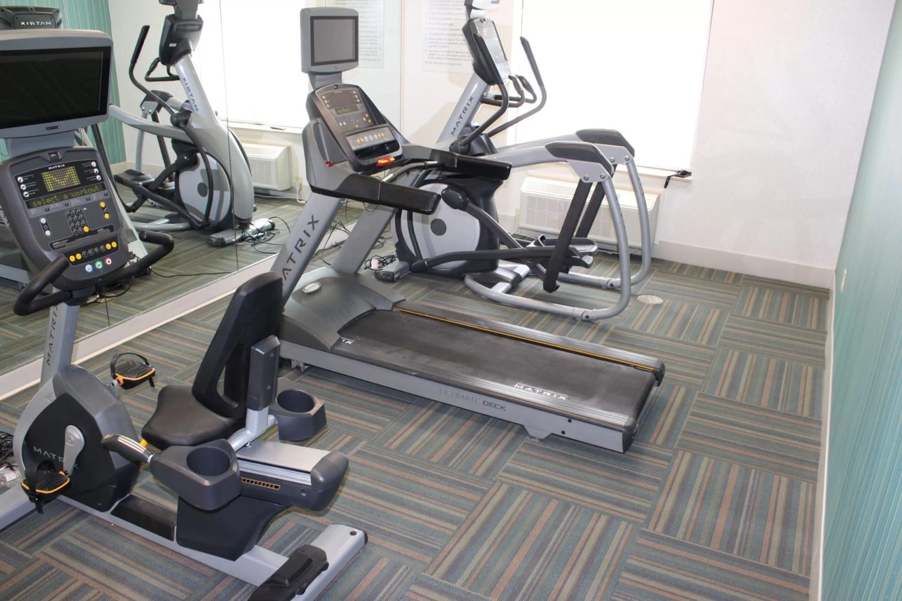 Fitness centre/facilities in Holiday Inn Express Forest City by IHG