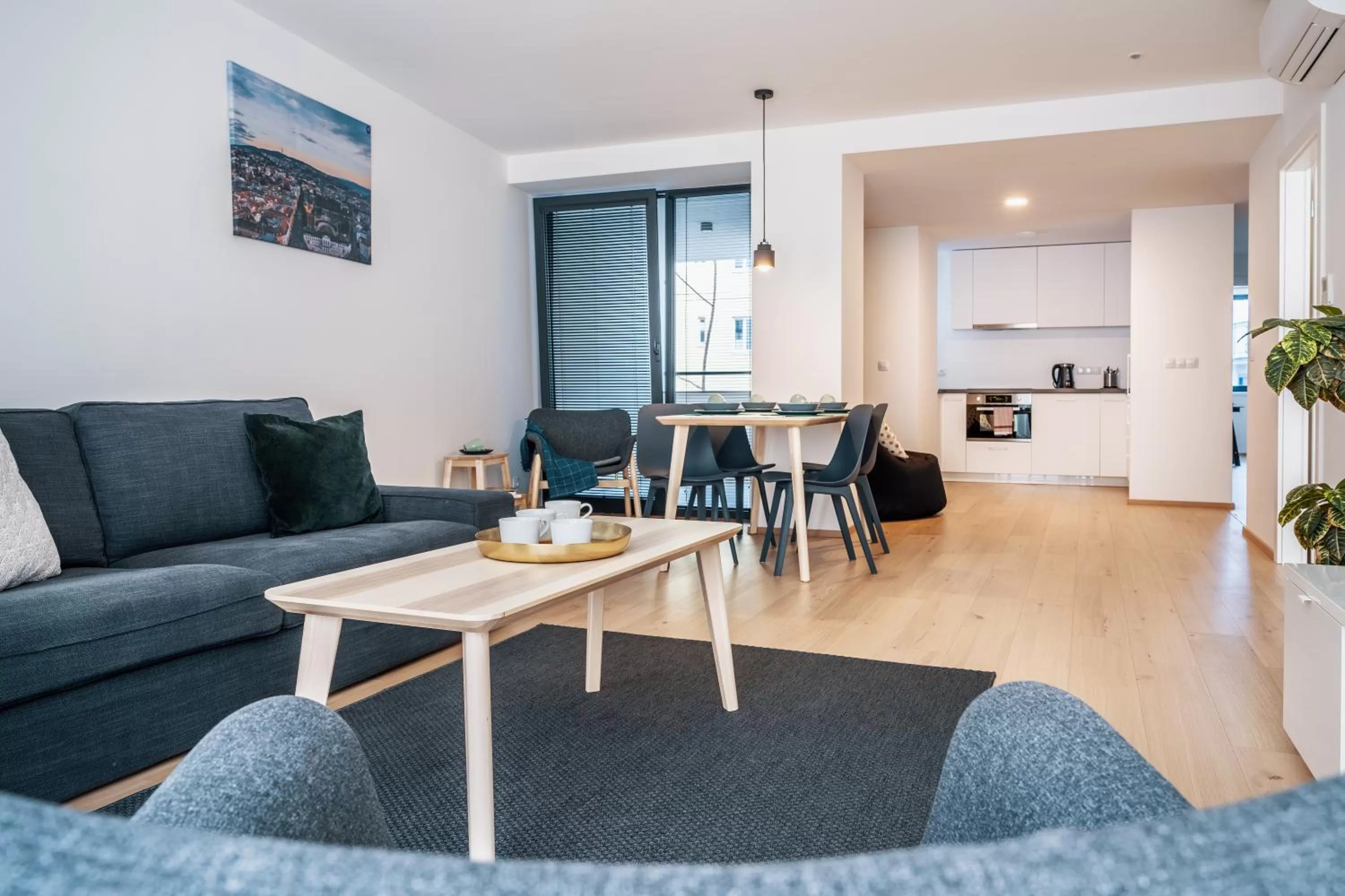 Balcony/Terrace in Smart & Green Living by Ambiente