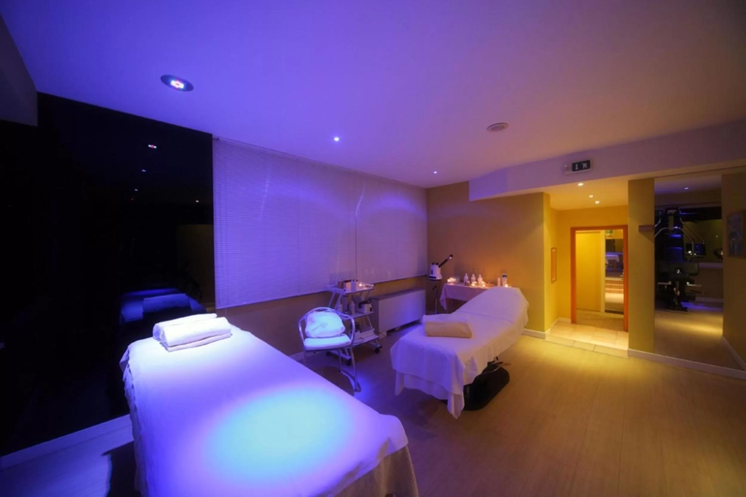 Massage in National Hotel