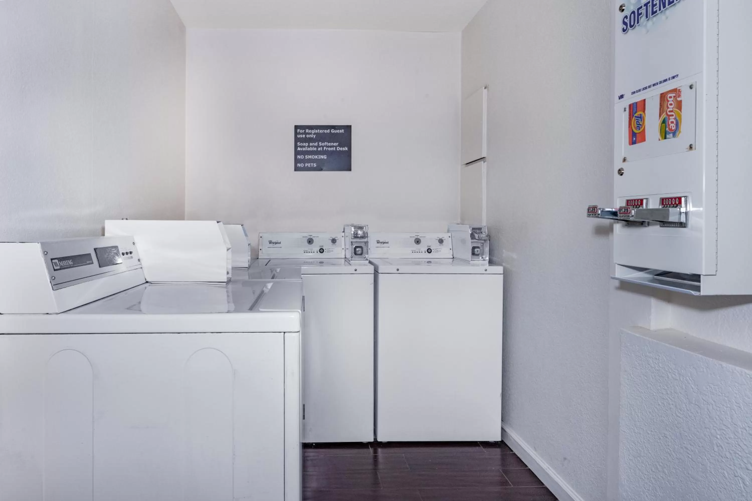 laundry in Super 8 Ukiah by Wyndham