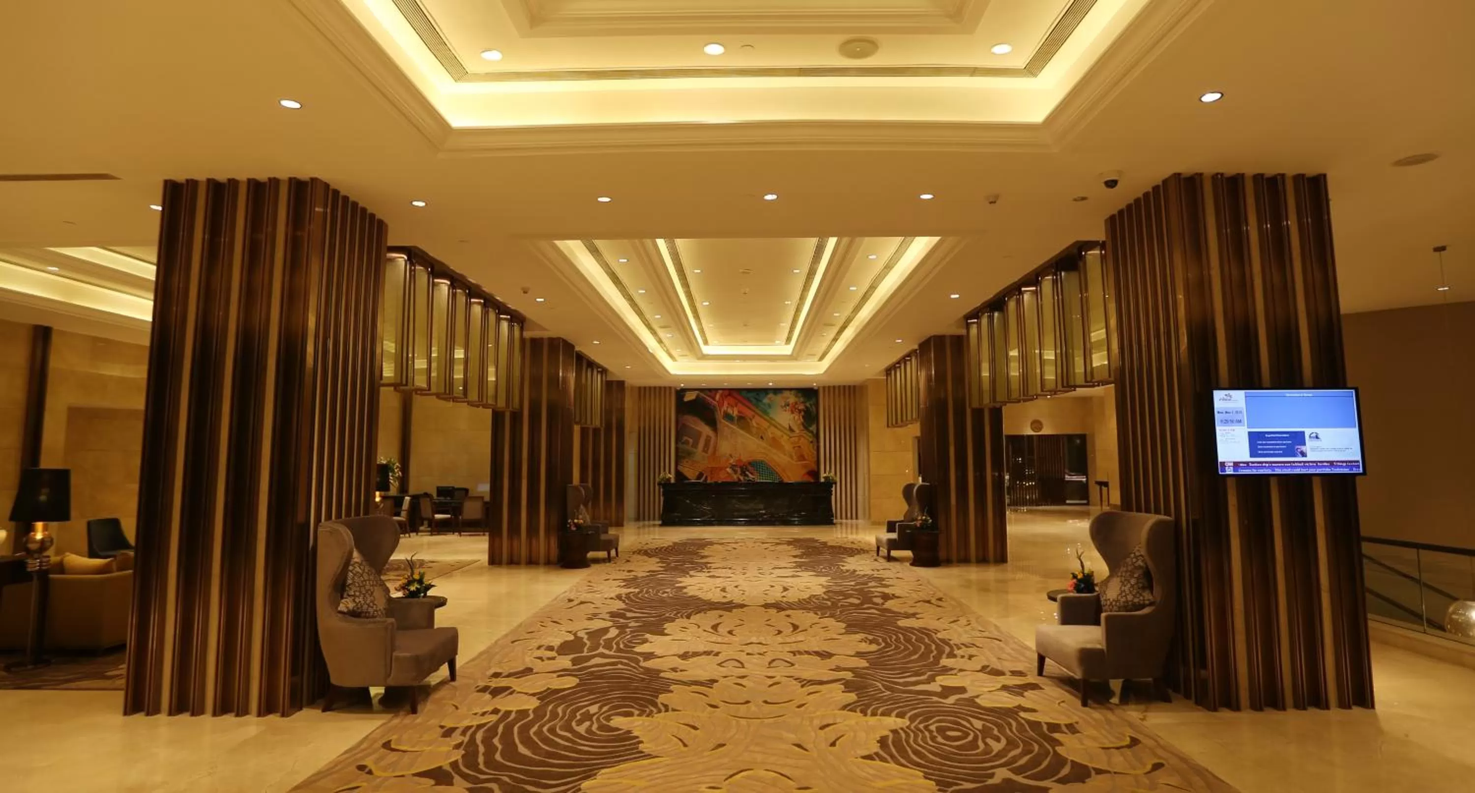 Lobby or reception in Pride Plaza Hotel, Aerocity New Delhi