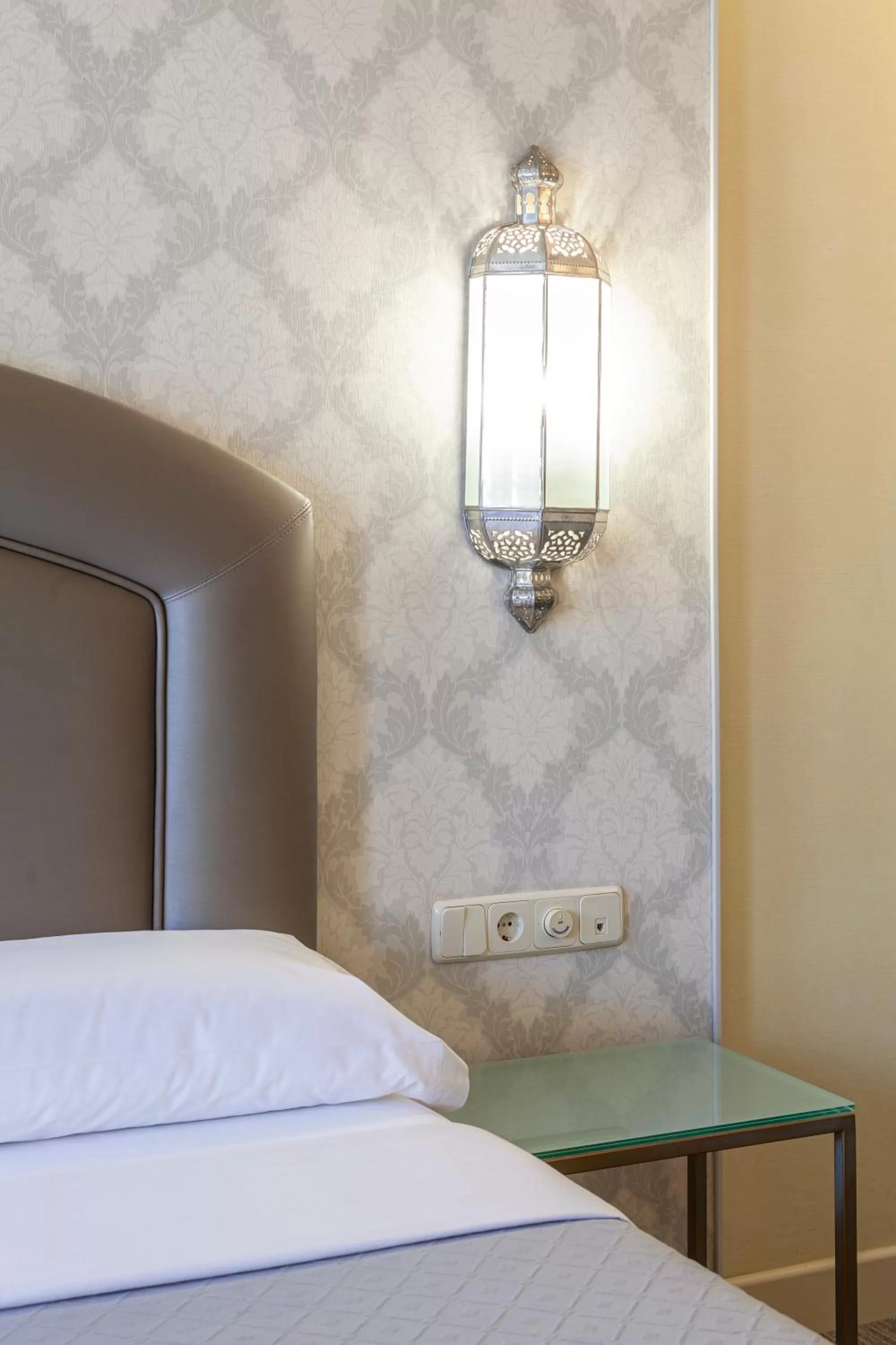 Photo of the whole room, Bed in Hotel Macià Alfaros