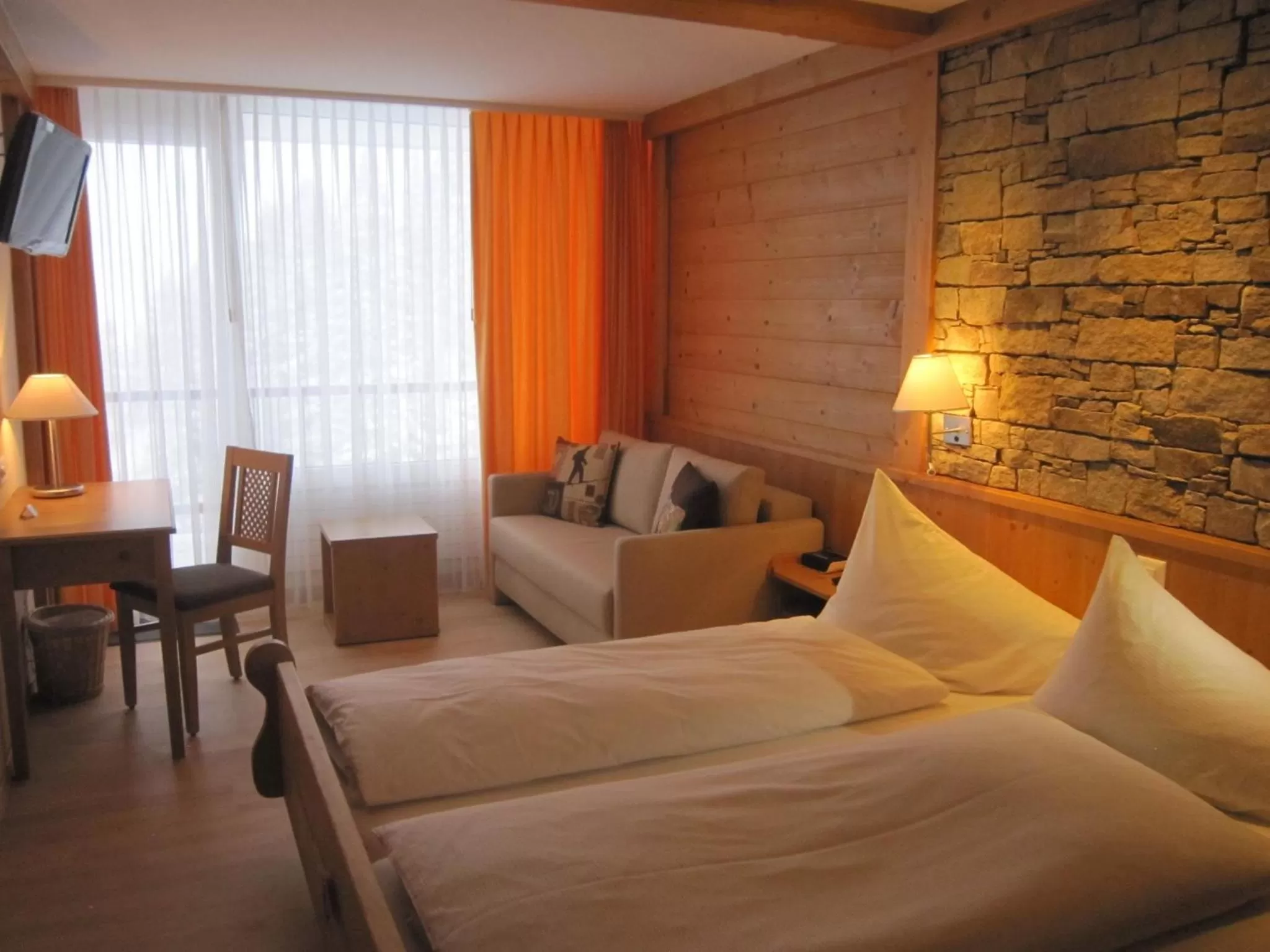 Bed in Berghotel Trübsee - Accessible Only by Cable Car