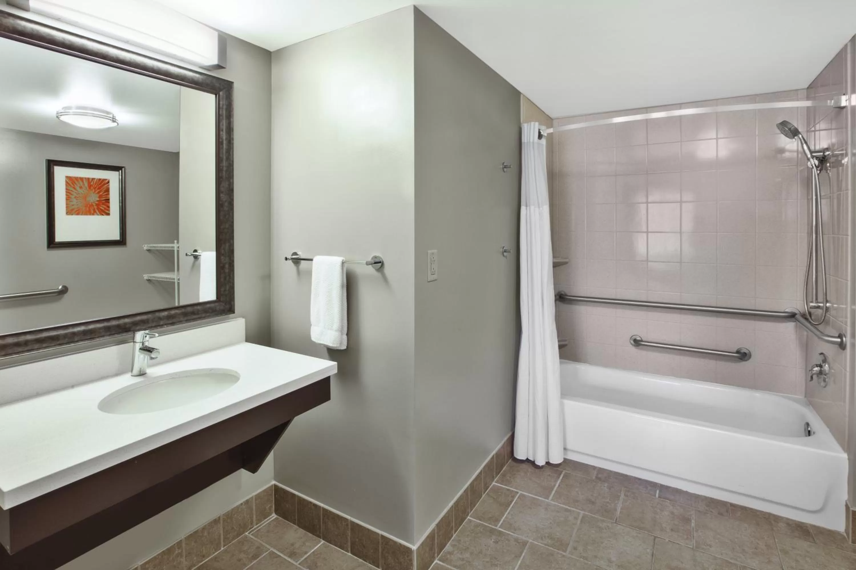 Bathroom in Staybridge Suites Cleveland Mayfield Heights Beachwood by IHG