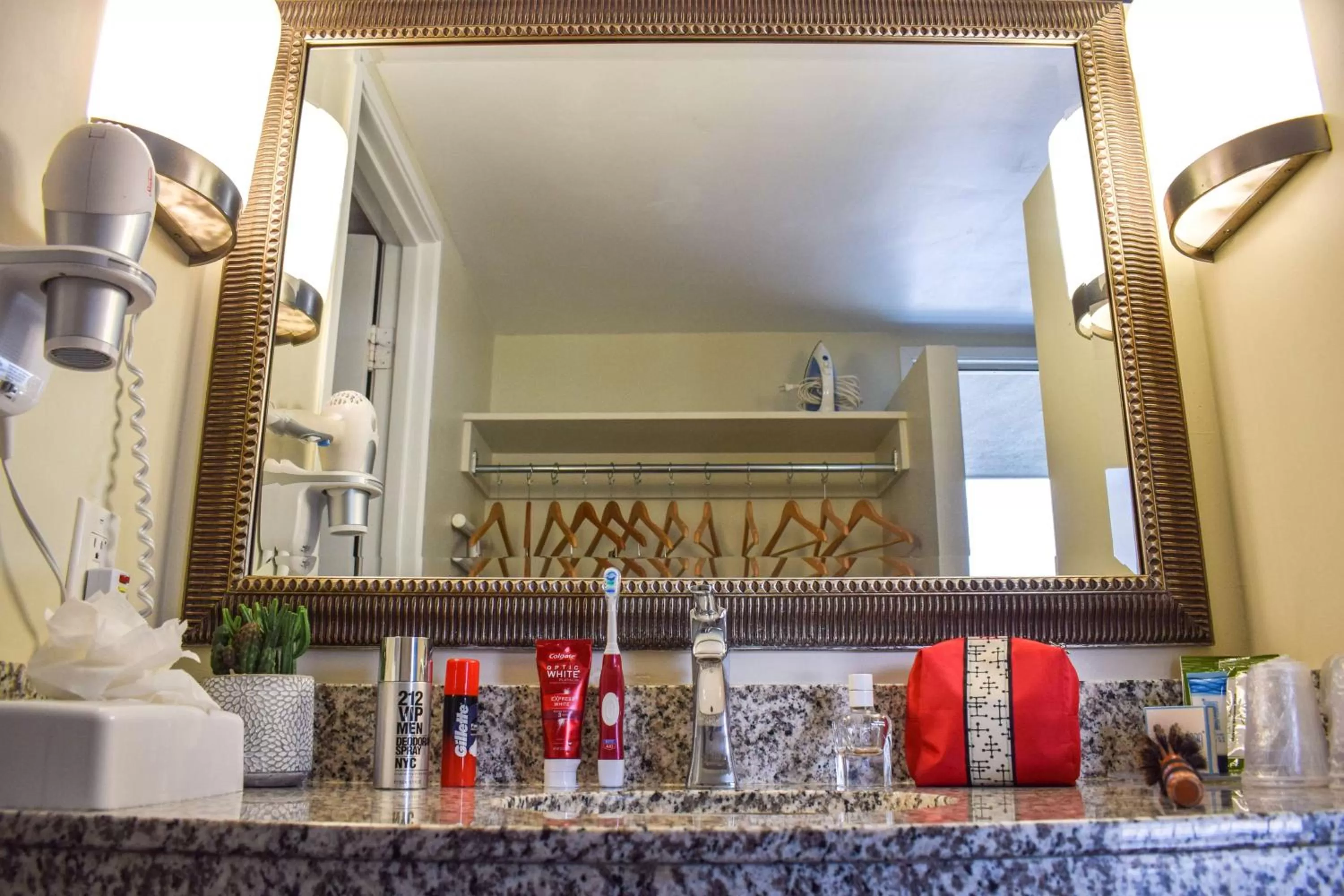 Bathroom in Beachside Inn