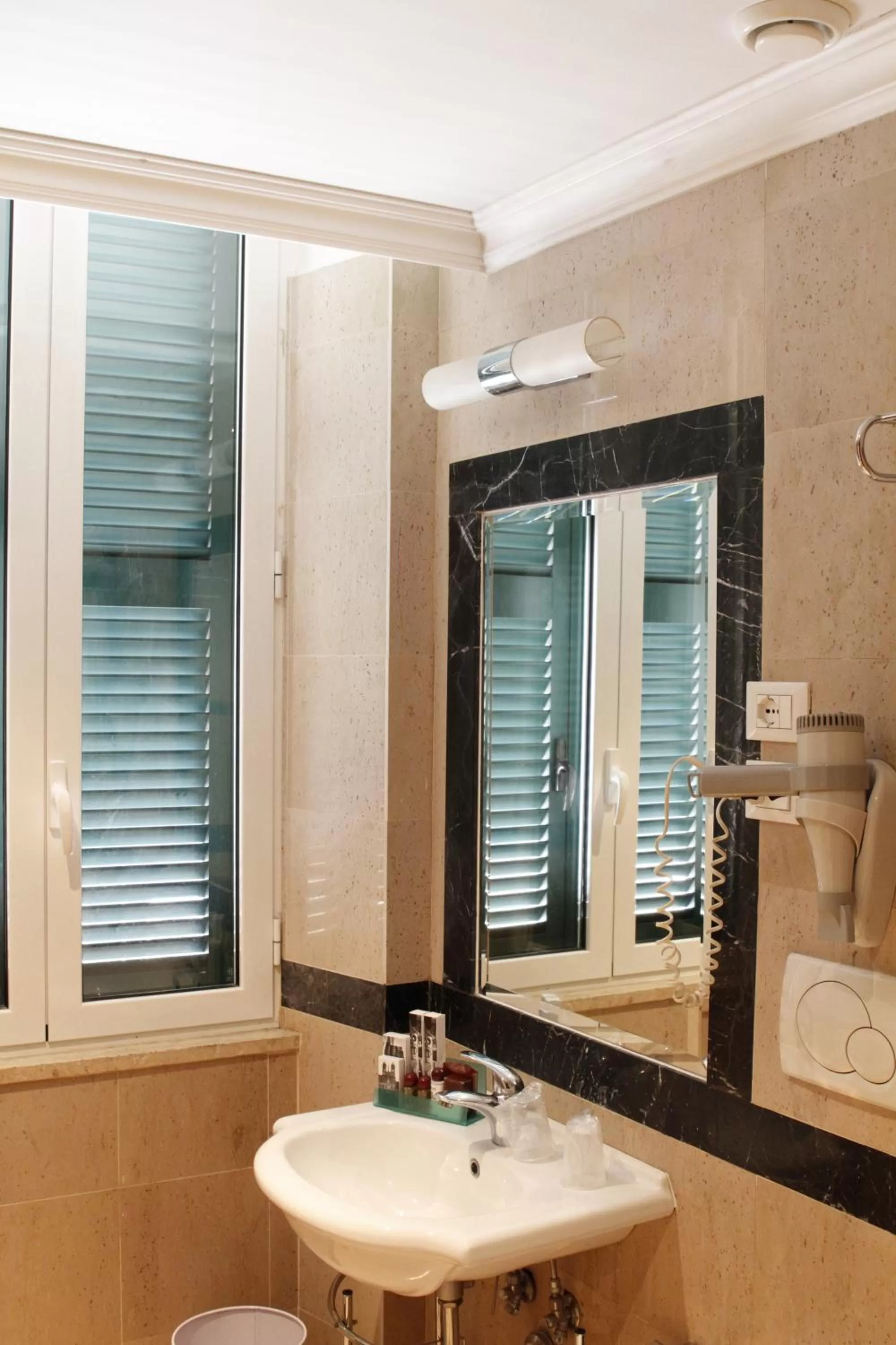 Bathroom in Boutique Hotel Trevi