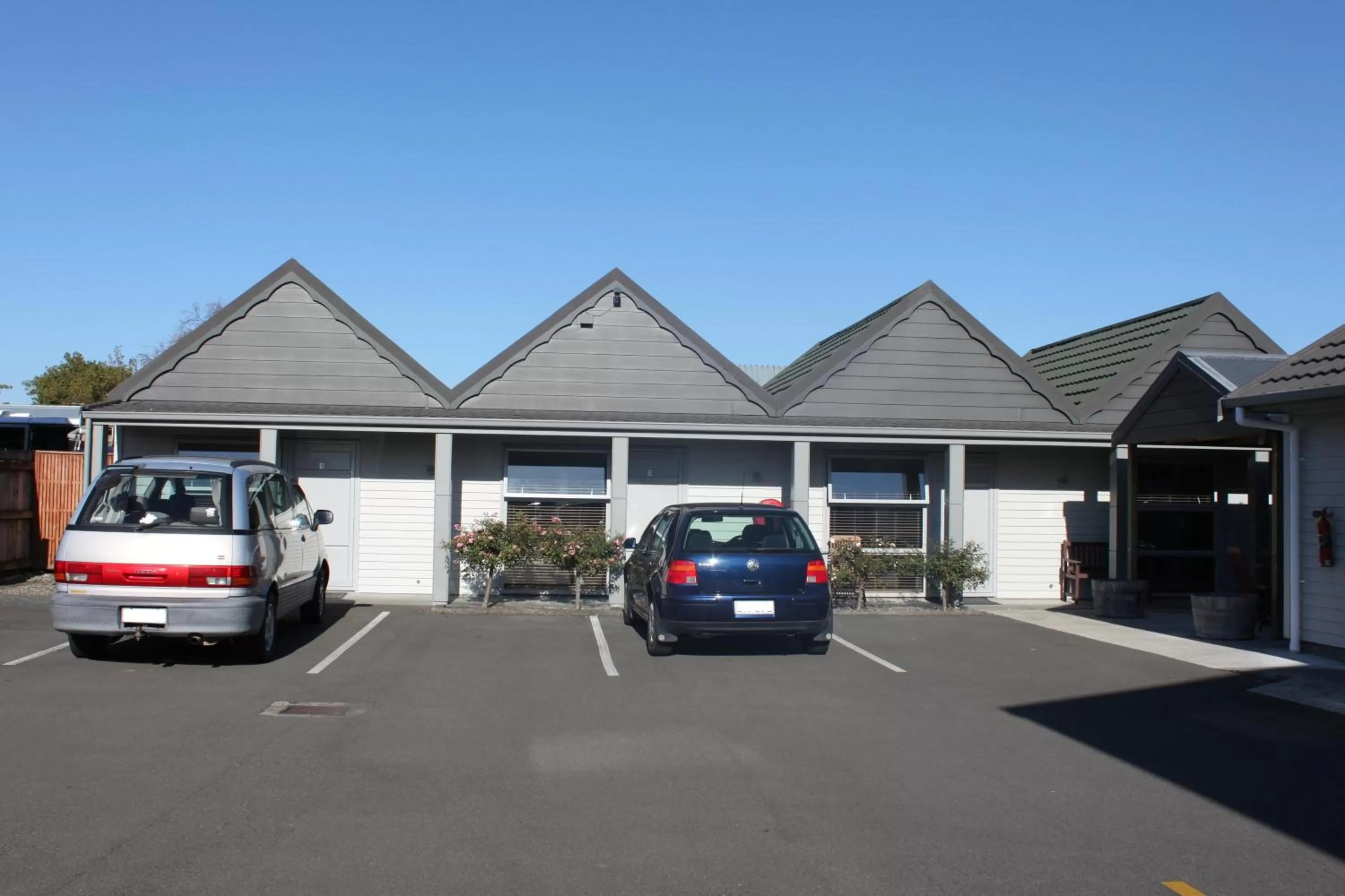 Bird's eye view in Big Five Motel