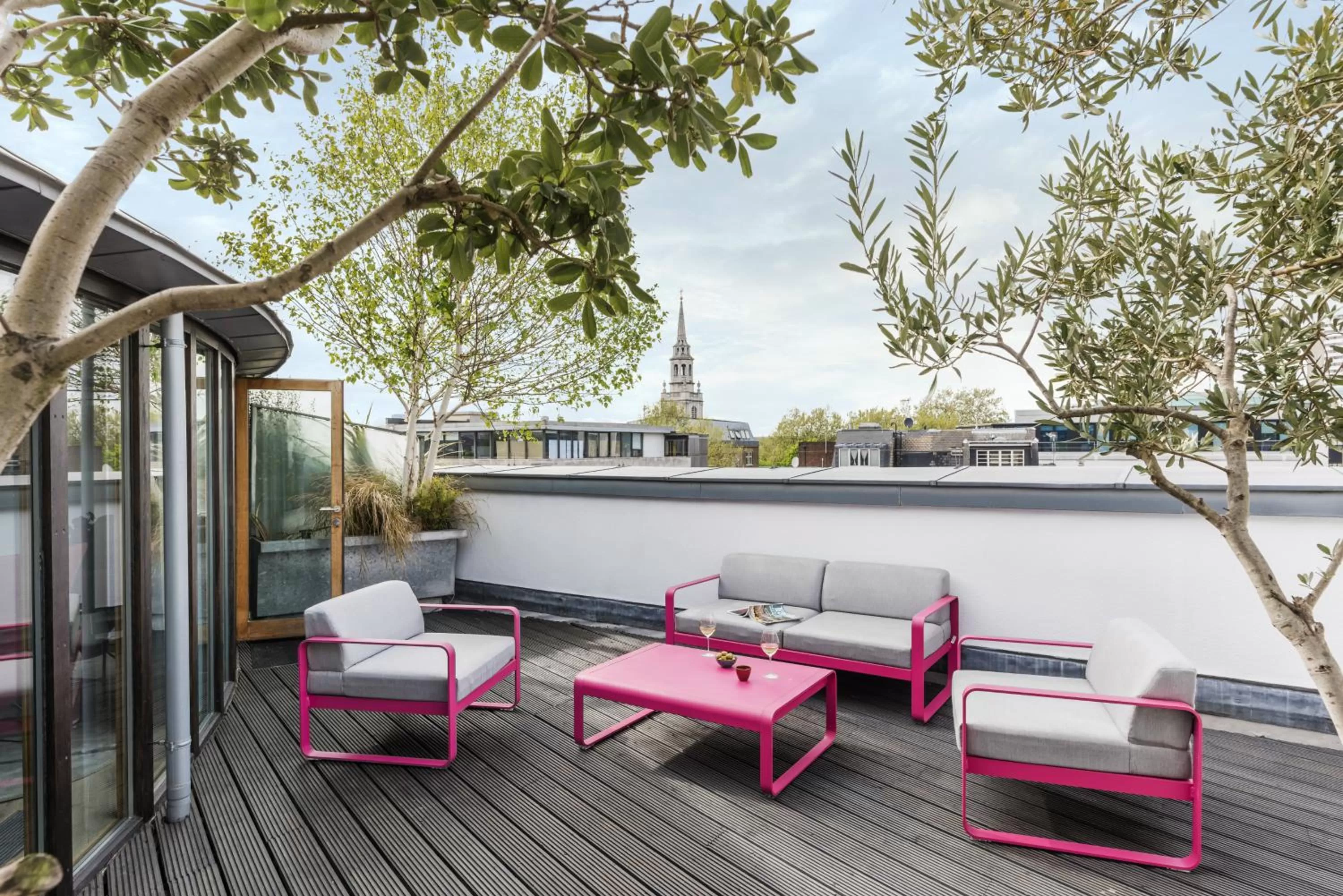 Balcony/Terrace in Marrable's Farringdon Hotel