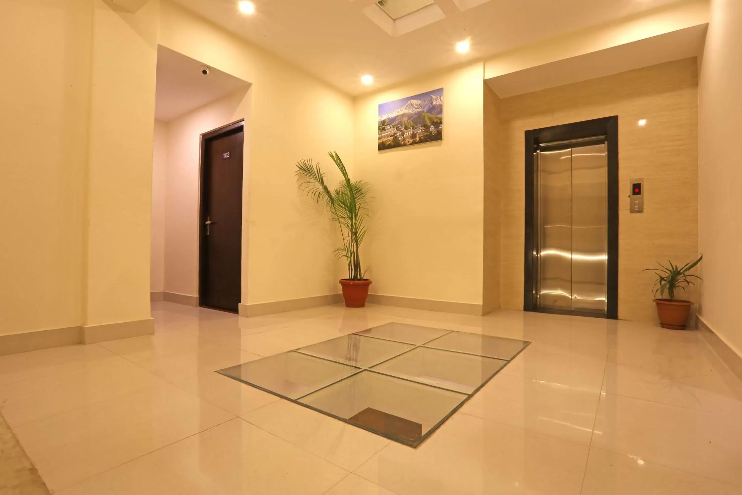 Area and facilities in Hotel Jay Suites