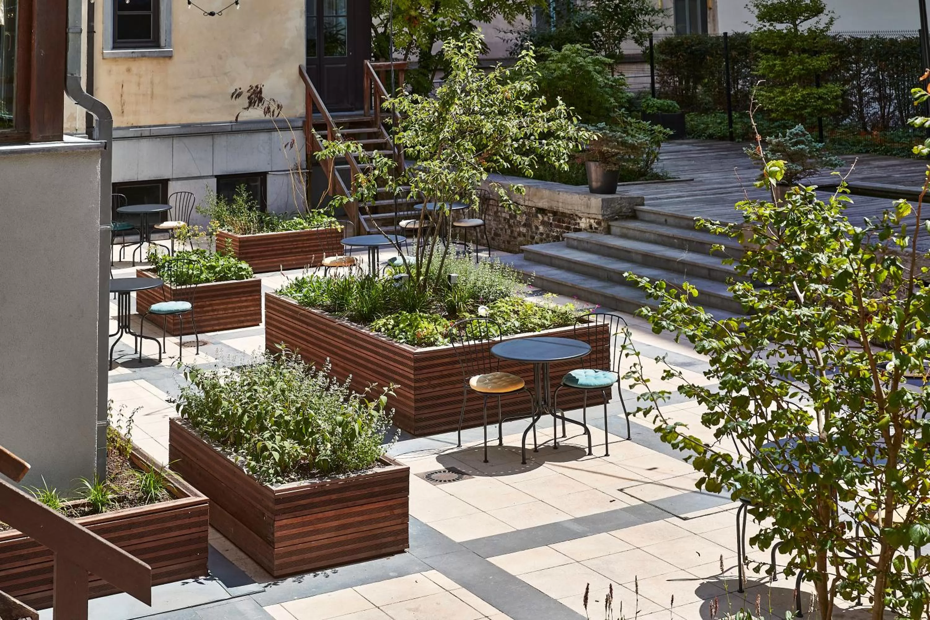 Garden in Urban Yard Hotel