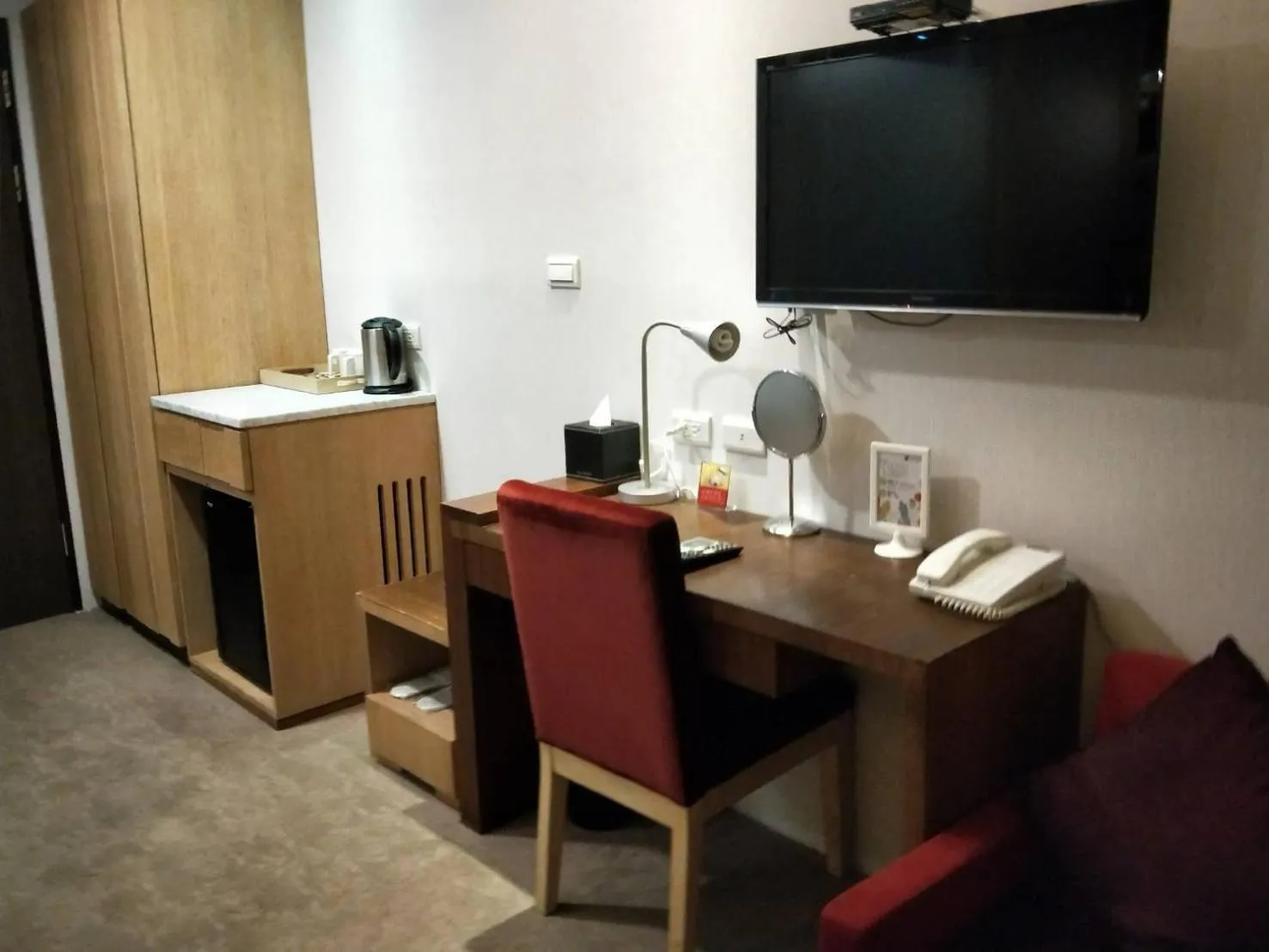 TV and multimedia in In Young Hotel