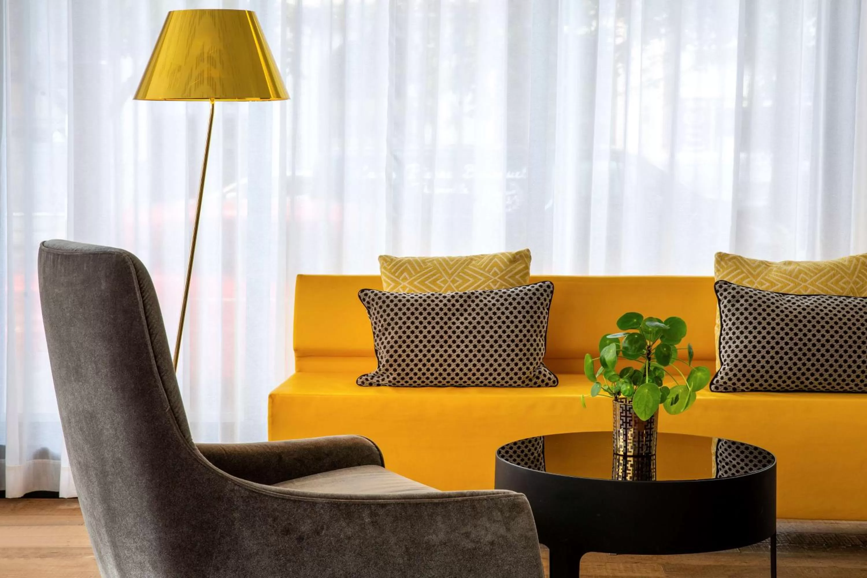 Lounge or bar in Best Western Plus Thionville Centre