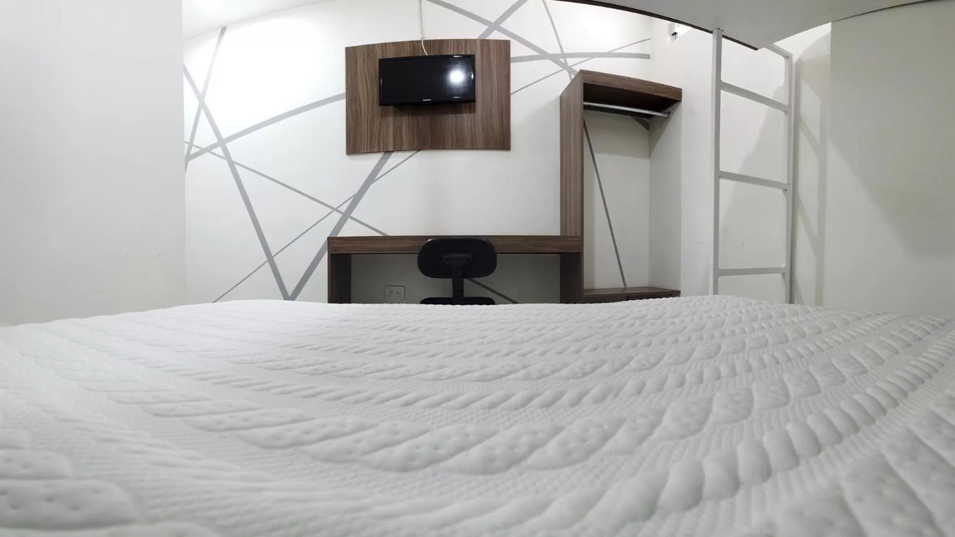 Bedroom, Bed in Hotel Town Express