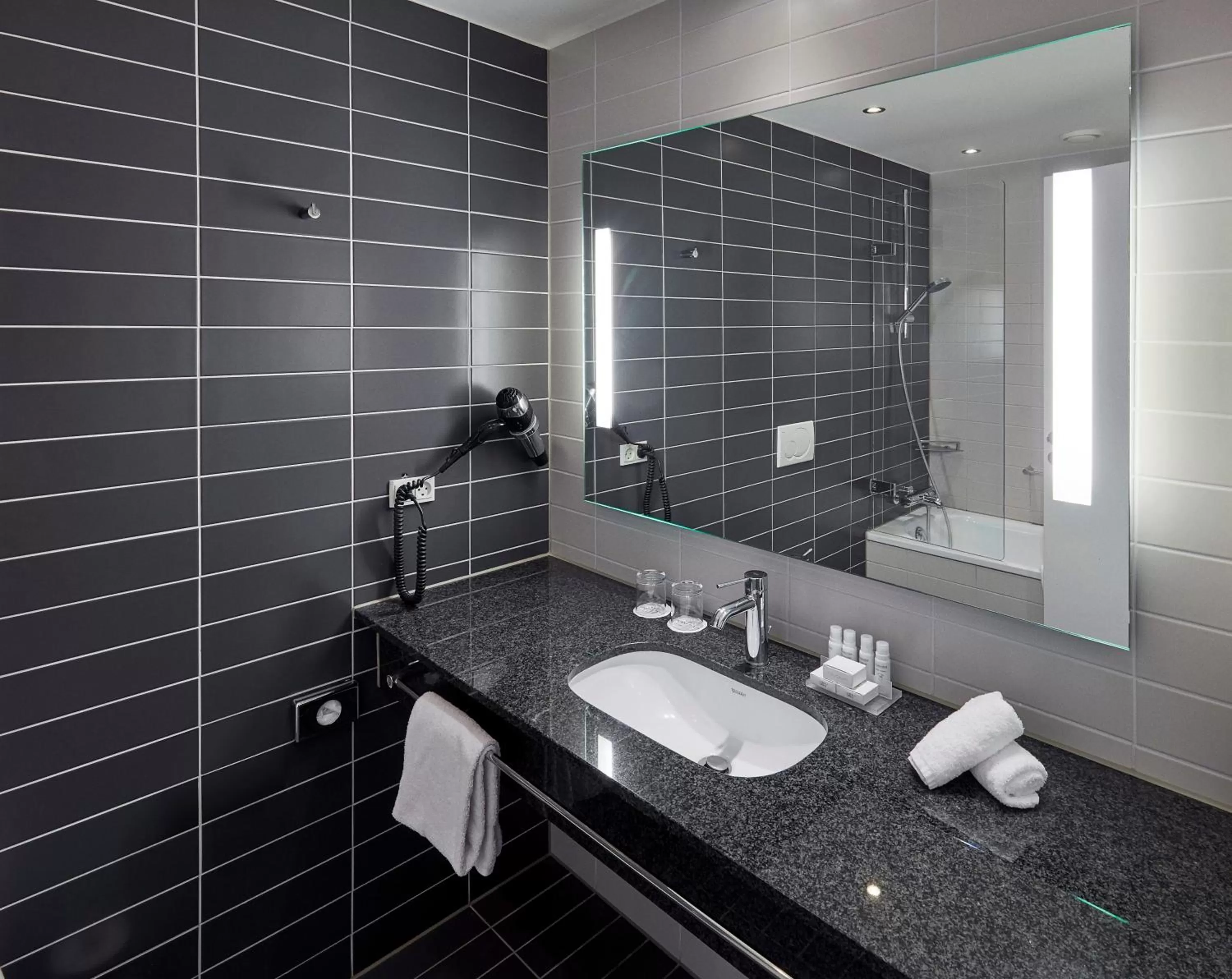 Bathroom in Crowne Plaza Copenhagen Towers by IHG