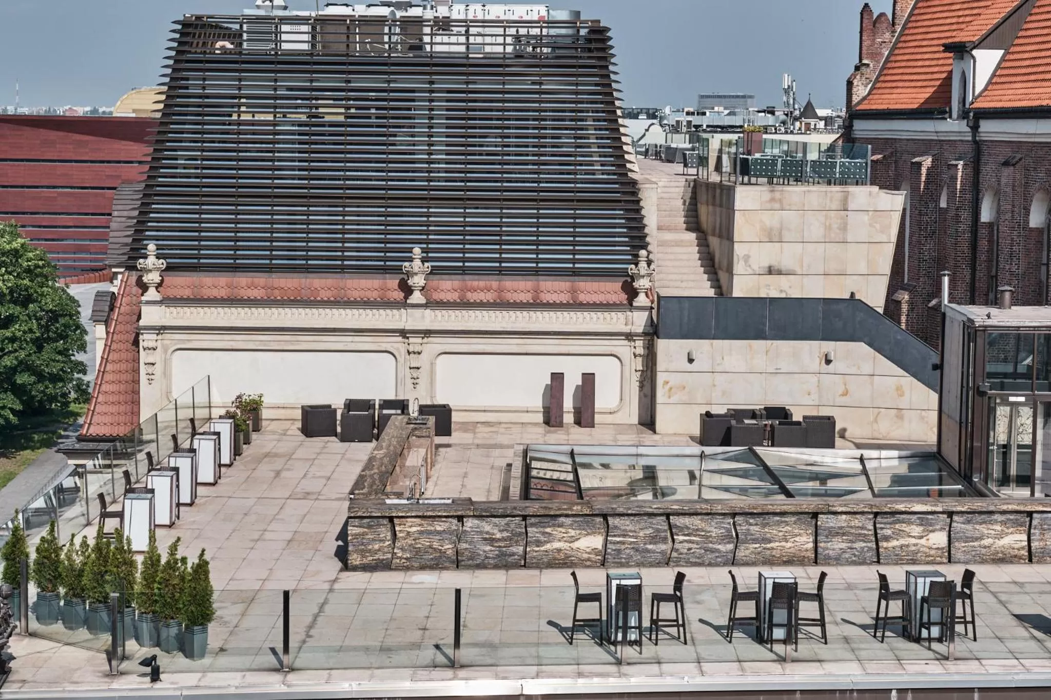 Patio in Hotel Monopol