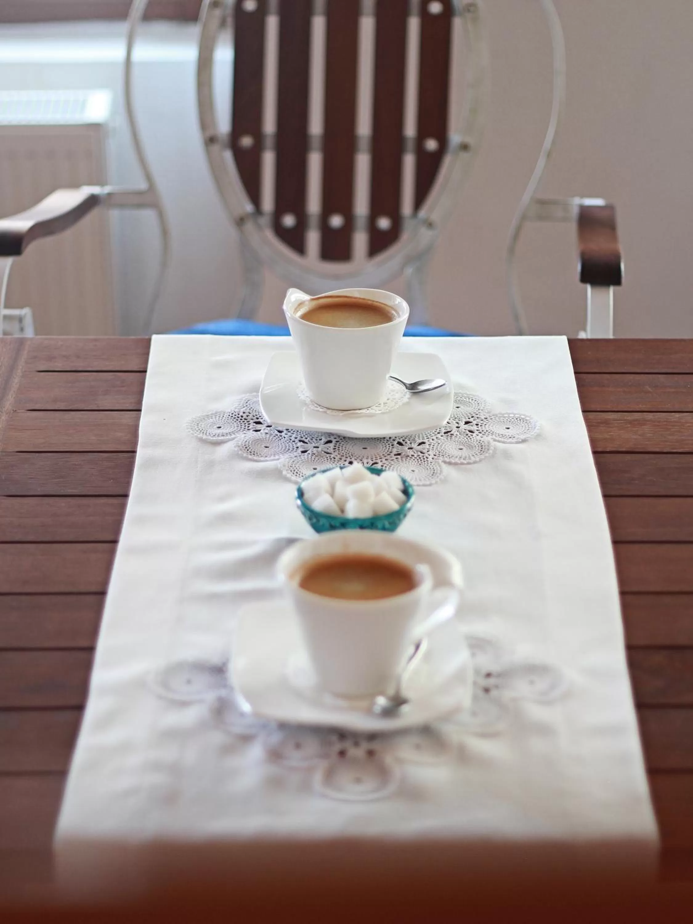 Restaurant/places to eat in Hotel Des Etrangers - Special Category