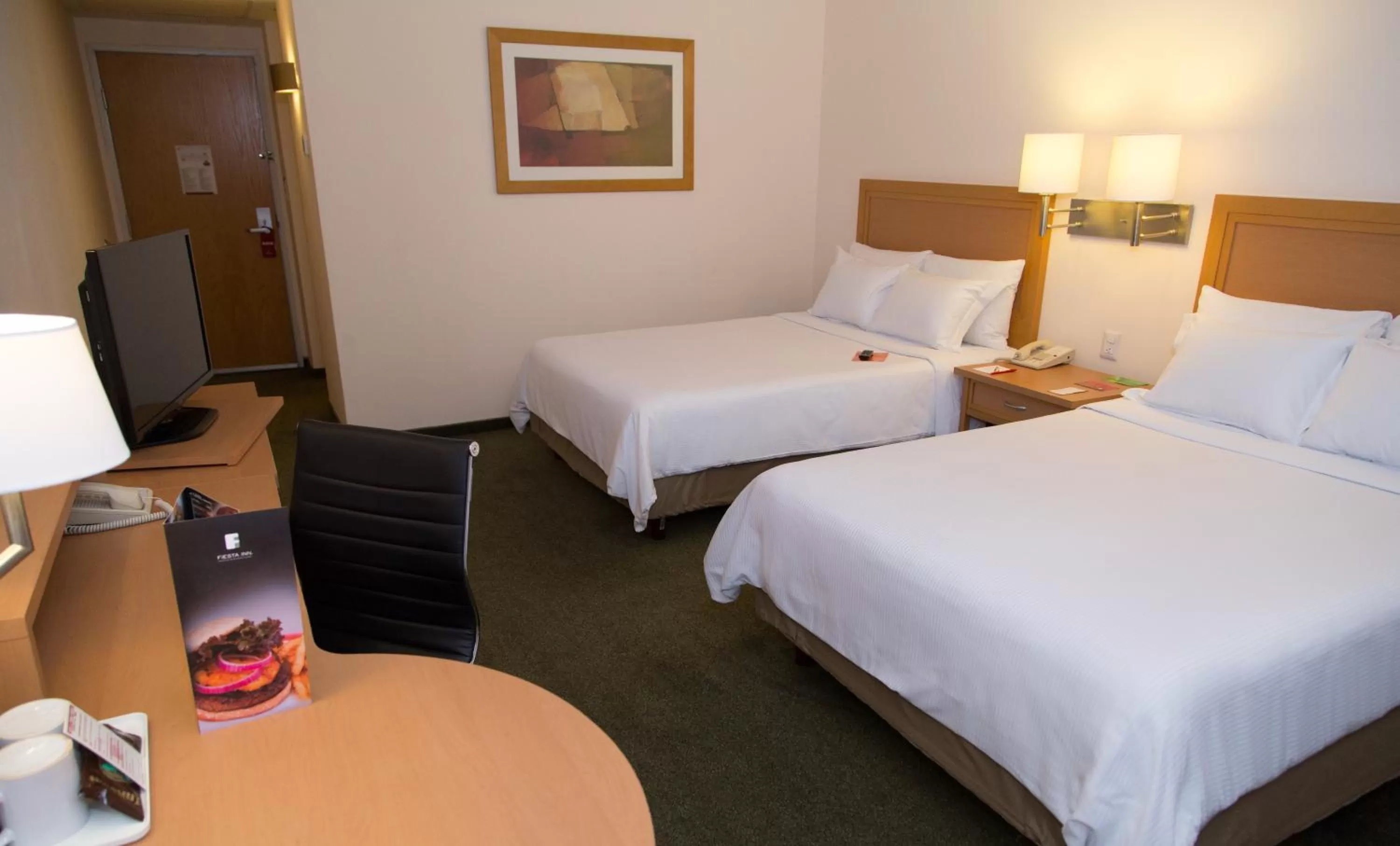 Bed in Fiesta Inn Ecatepec