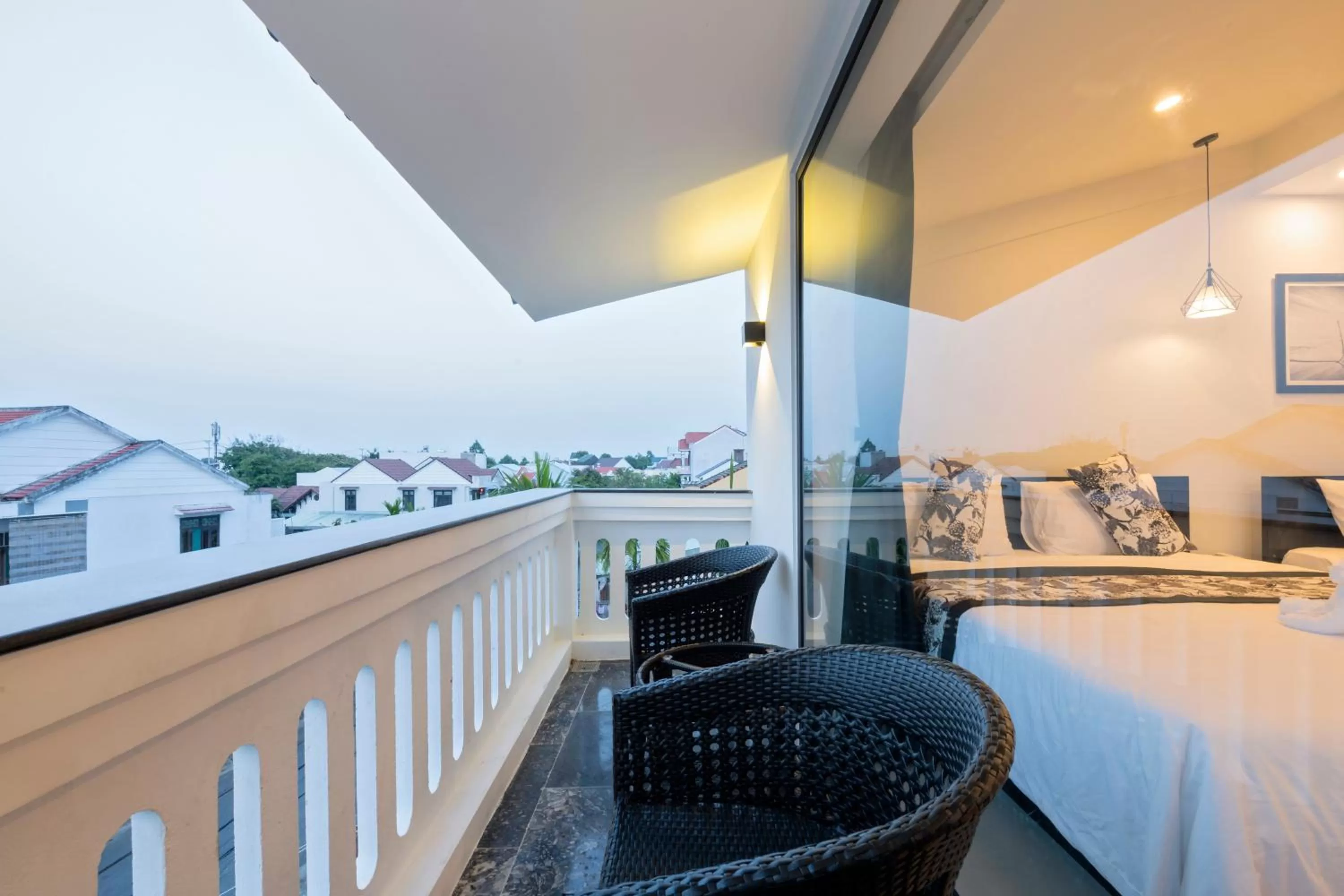 Balcony/Terrace, Bed in Hoianation Villas Hotel
